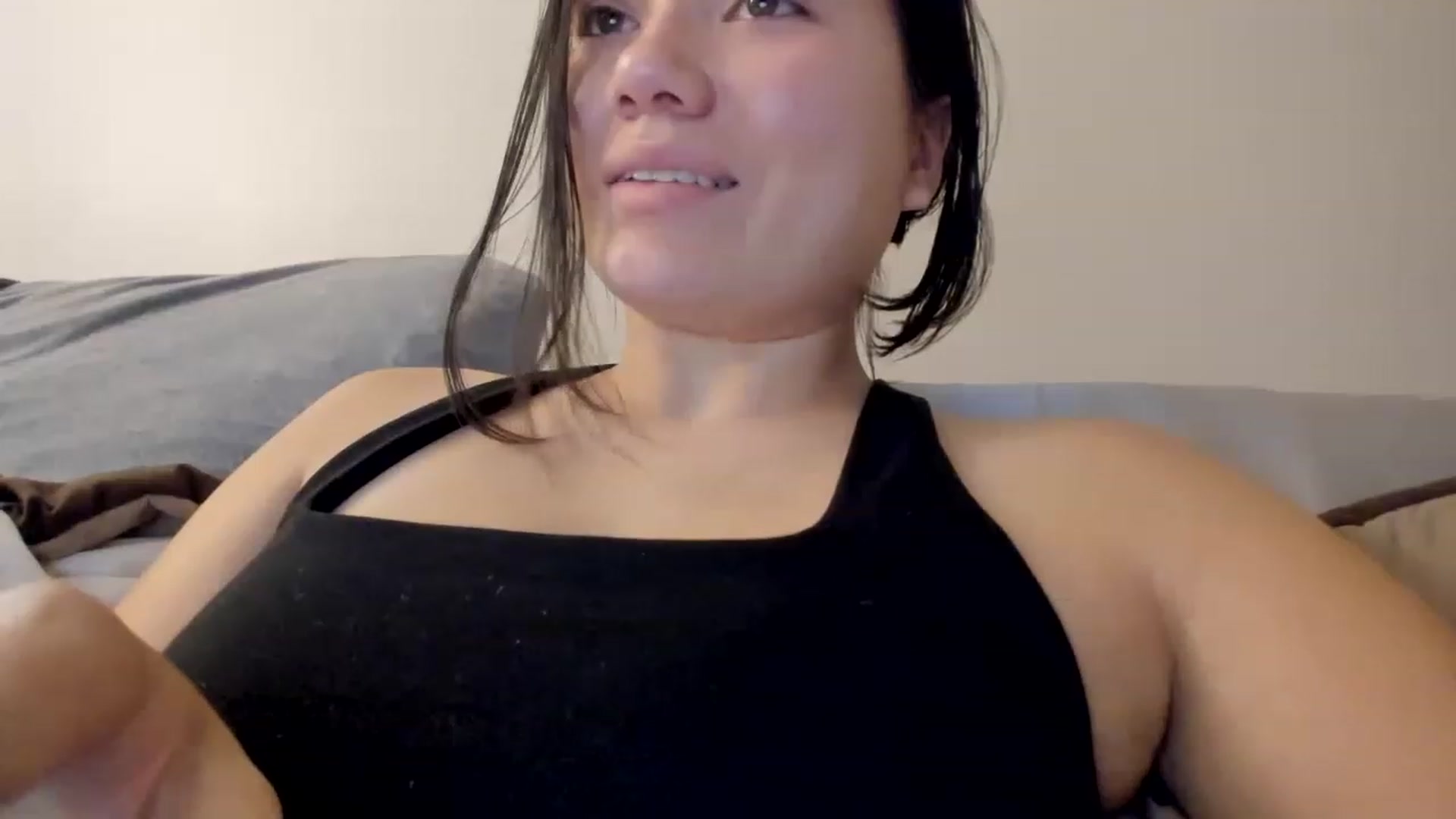 Gallery image thumbnail from asiadolll's myfreecams stream on, 08/25/2023, 19:39 image 13 of 20