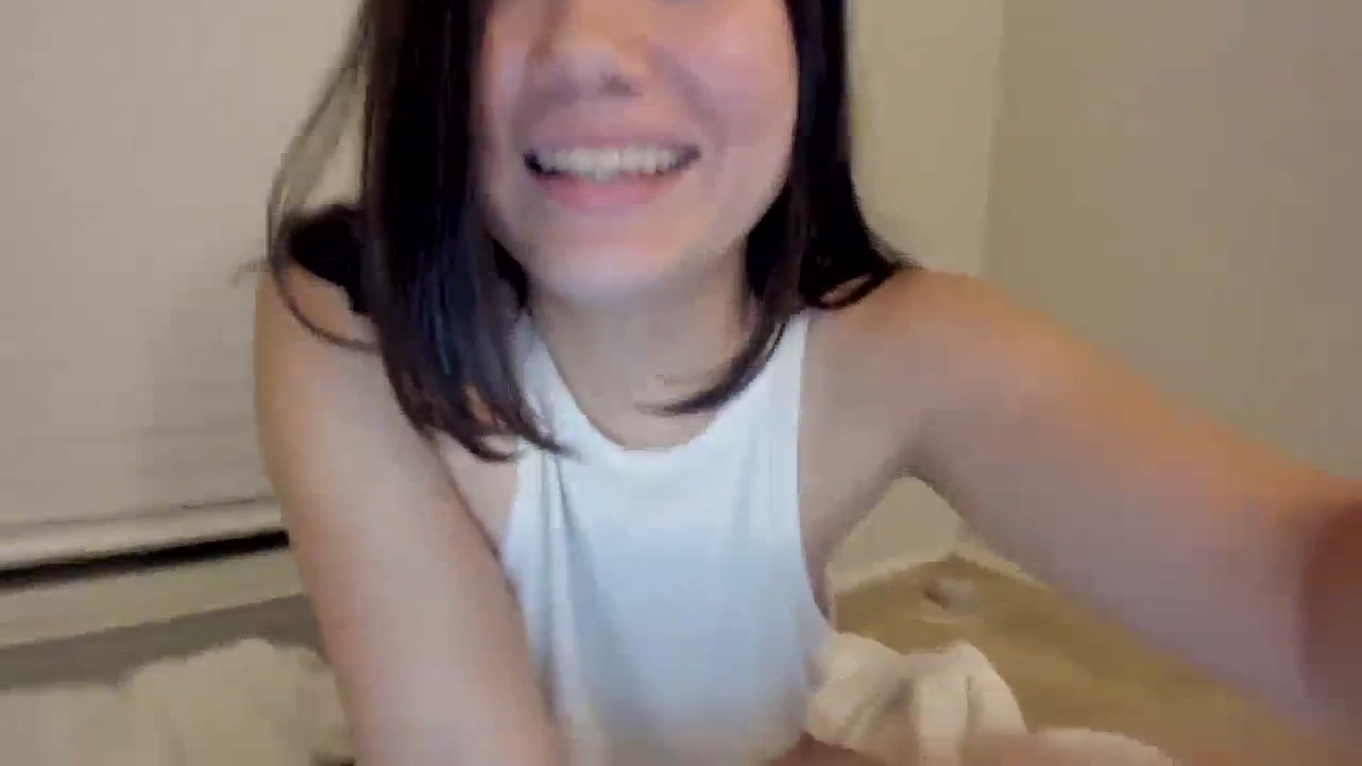 Gallery image thumbnail from asiadolll's myfreecams stream on, 09/05/2023, 06:42 image 13 of 20
