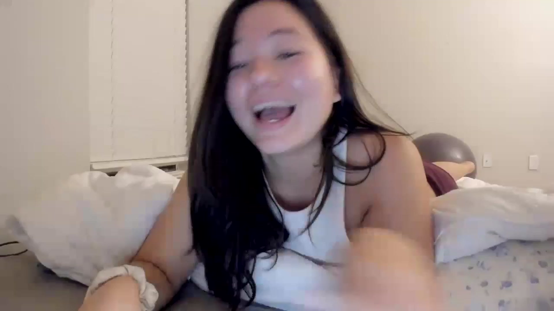 Gallery image thumbnail from asiadolll's myfreecams stream on, 09/05/2023, 06:42 image 17 of 20