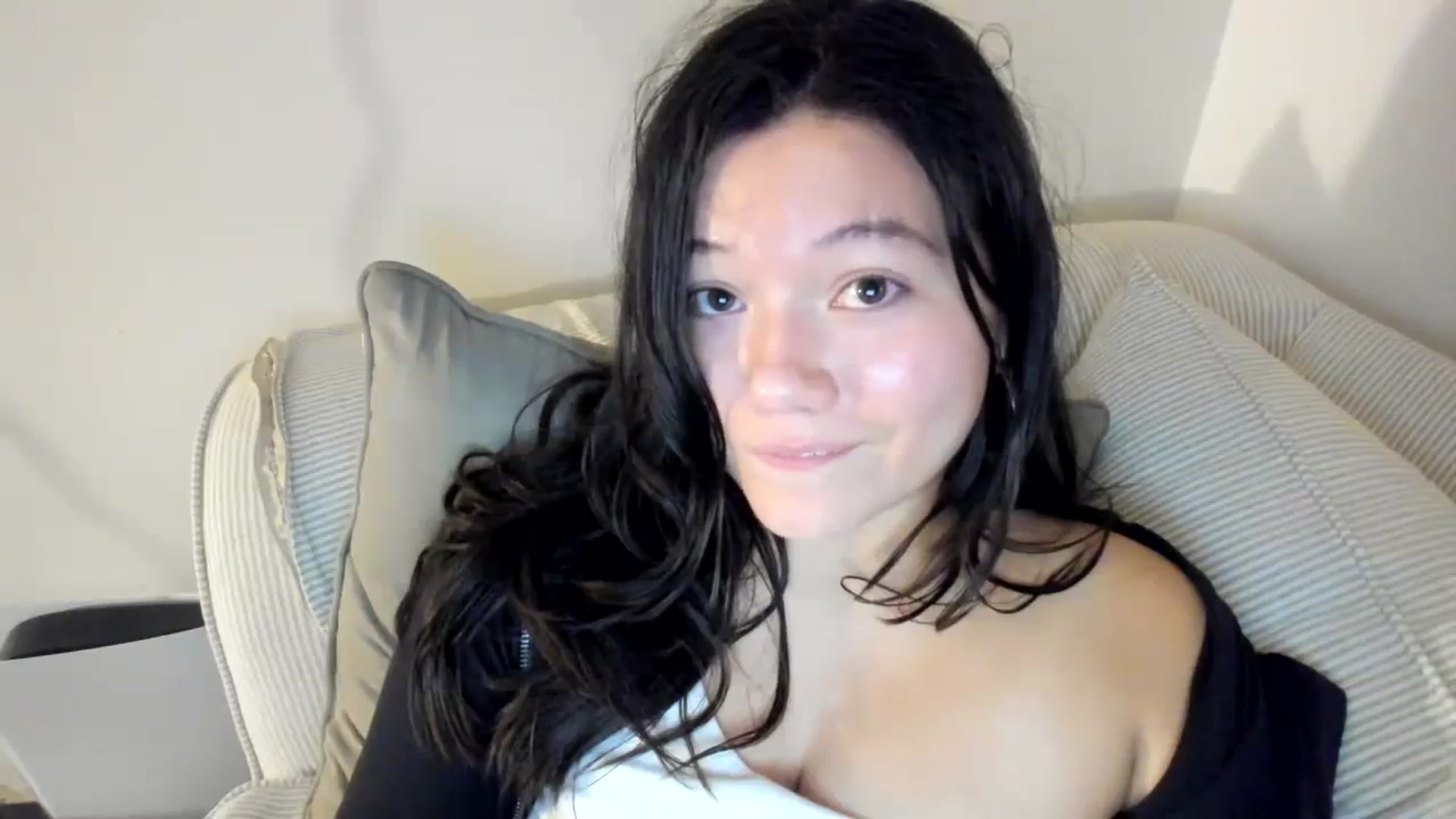 Gallery image thumbnail from asiadolll's myfreecams stream on, 09/10/2023, 09:26 image 19 of 20