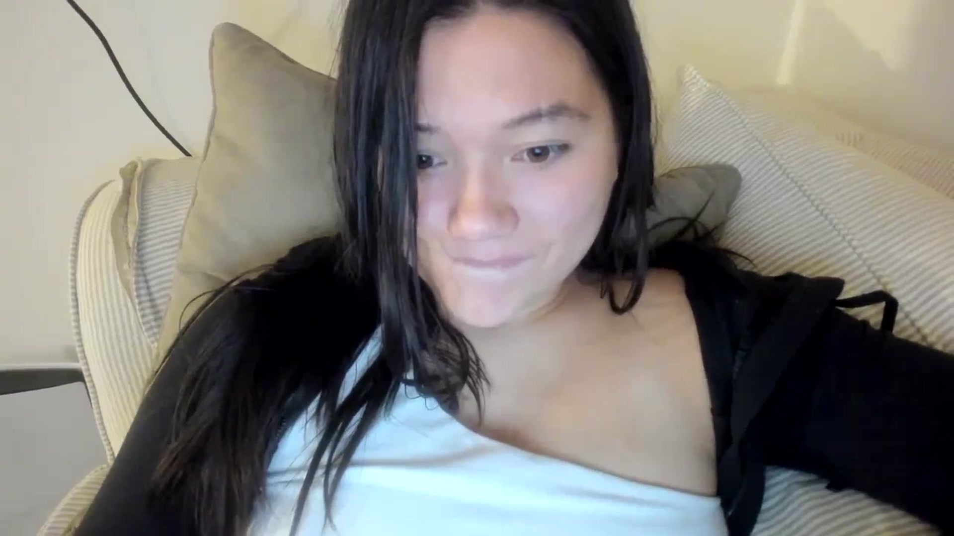 Gallery image thumbnail from asiadolll's myfreecams stream on, 09/12/2023, 08:11 image 20 of 20