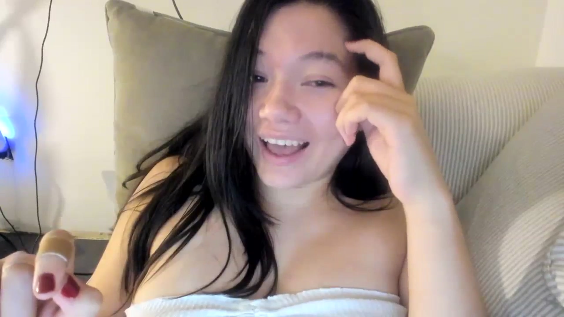 Gallery image thumbnail from asiadolll's myfreecams stream on, 09/16/2023, 09:03 image 18 of 20