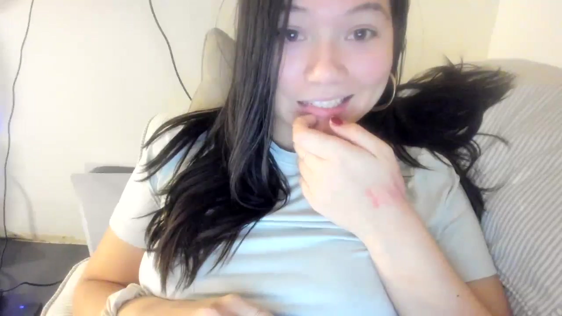 Gallery image thumbnail from asiadolll's myfreecams stream on, 09/24/2023, 08:02 image 12 of 20