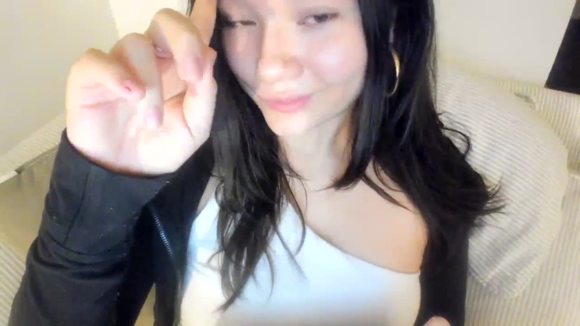 Gallery image thumbnail from asiadolll's myfreecams stream on, 09/26/2023, 08:32 image 6 of 20