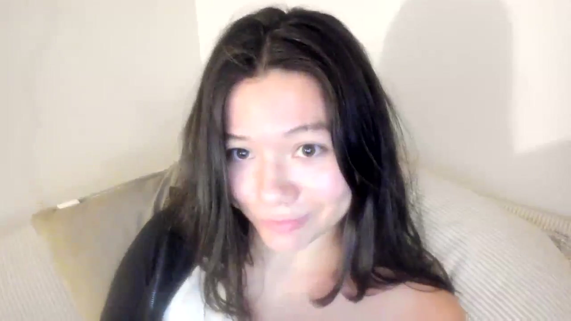 Gallery image thumbnail from asiadolll's myfreecams stream on, 09/26/2023, 08:32 image 11 of 20