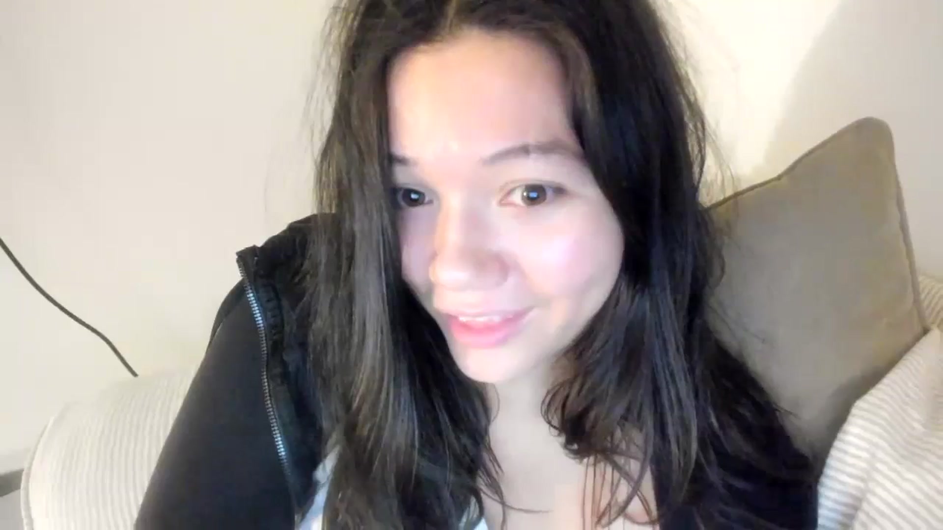 Gallery image thumbnail from asiadolll's myfreecams stream on, 09/26/2023, 08:45 image 18 of 20