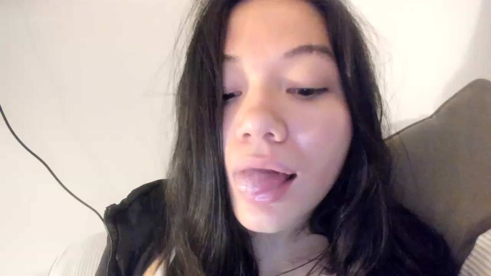 Gallery image thumbnail from asiadolll's myfreecams stream on, 09/26/2023, 08:45 image 15 of 20
