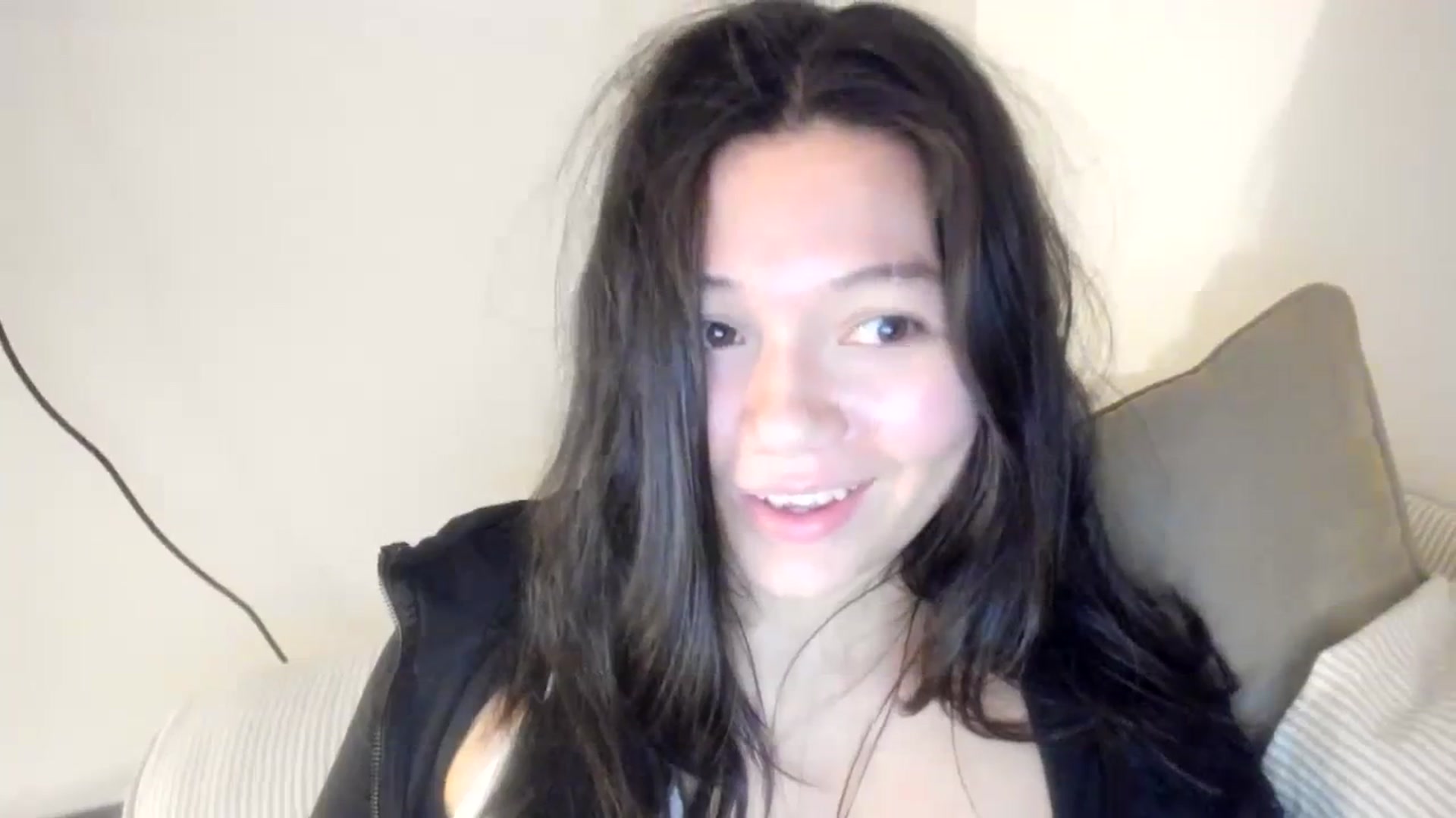 Gallery image thumbnail from asiadolll's myfreecams stream on, 09/26/2023, 08:45 image 11 of 20
