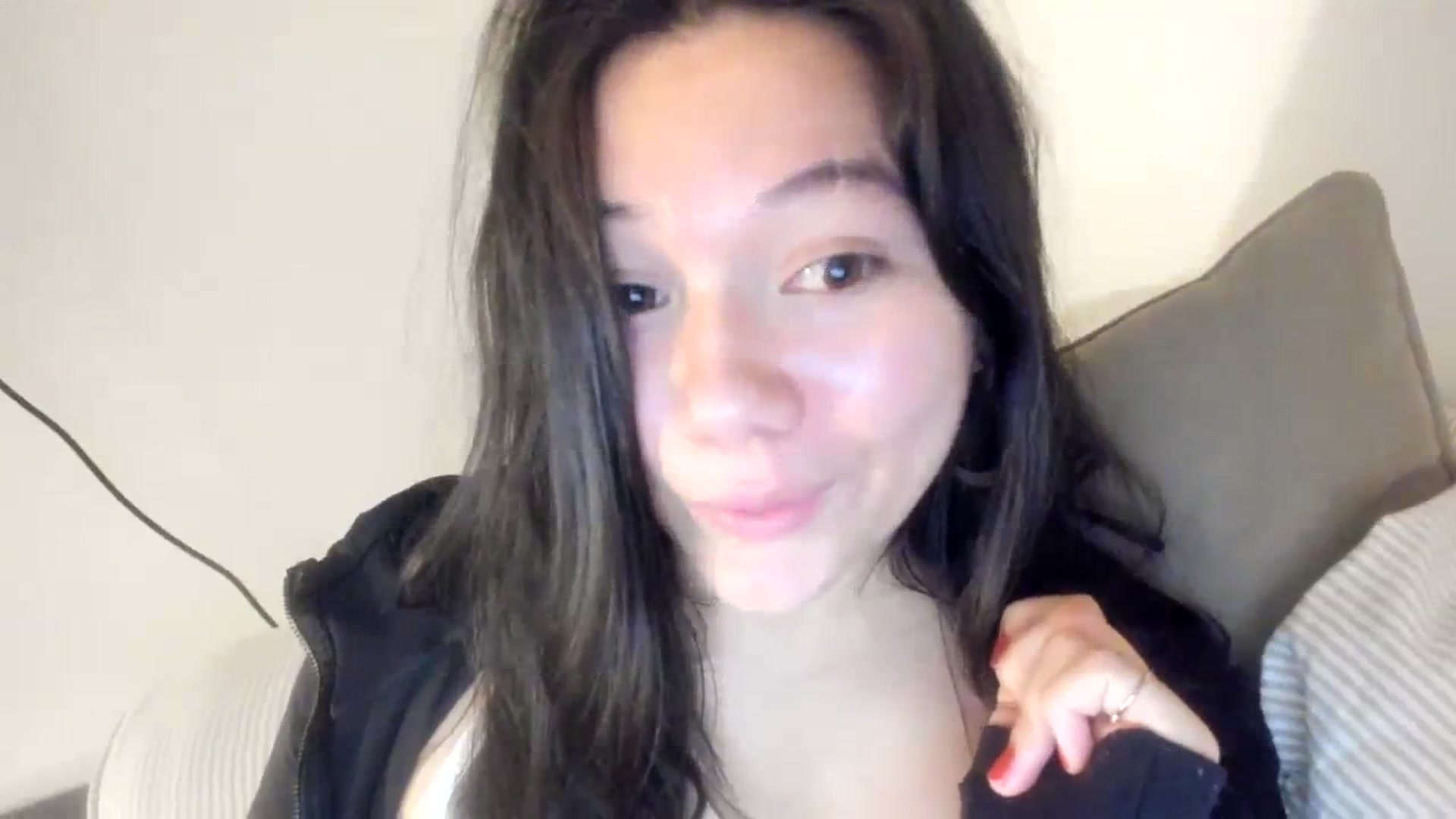 Gallery image thumbnail from asiadolll's myfreecams stream on, 09/26/2023, 08:45 image 20 of 20