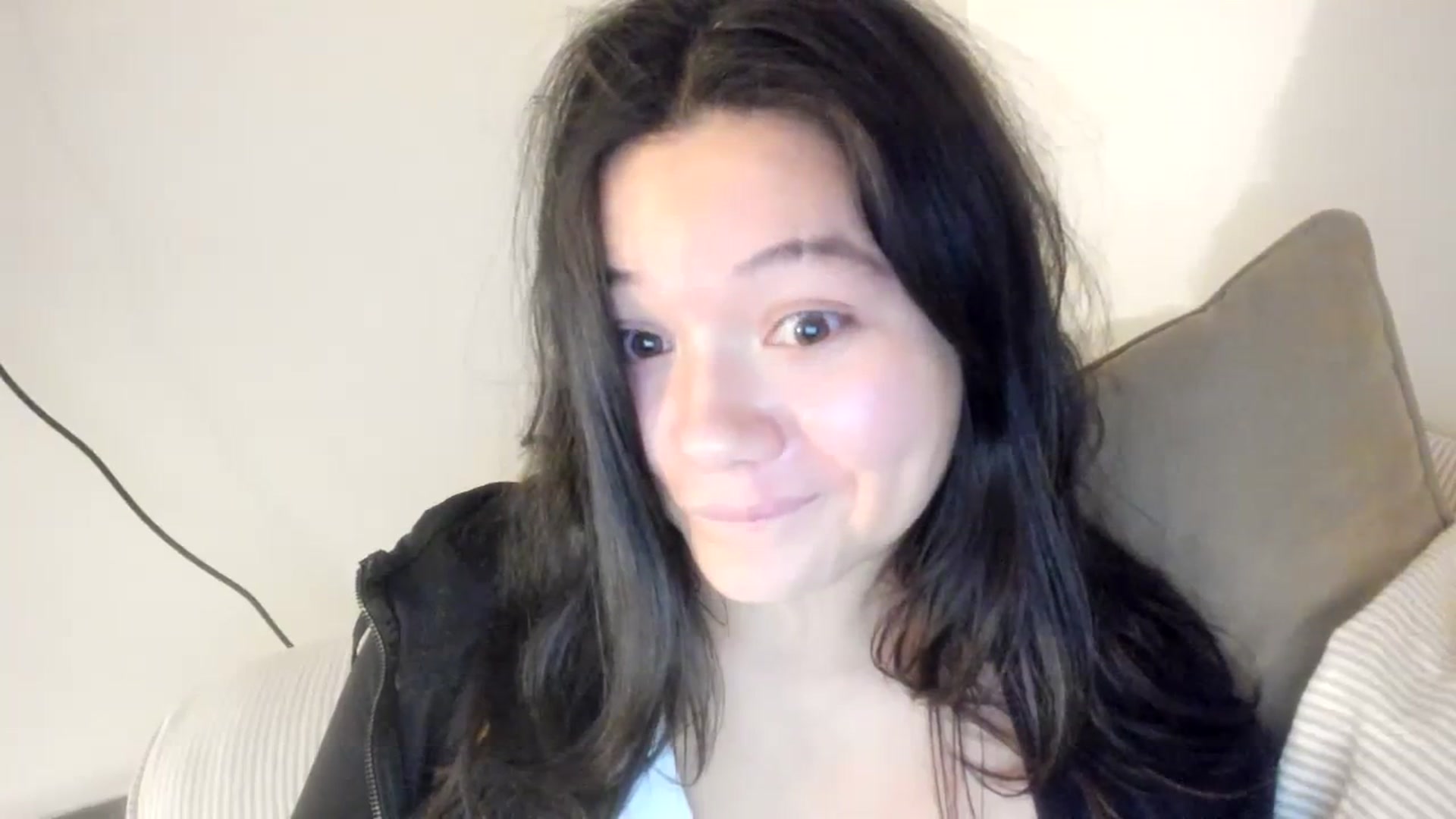 Gallery image thumbnail from asiadolll's myfreecams stream on, 09/26/2023, 08:45 image 17 of 20