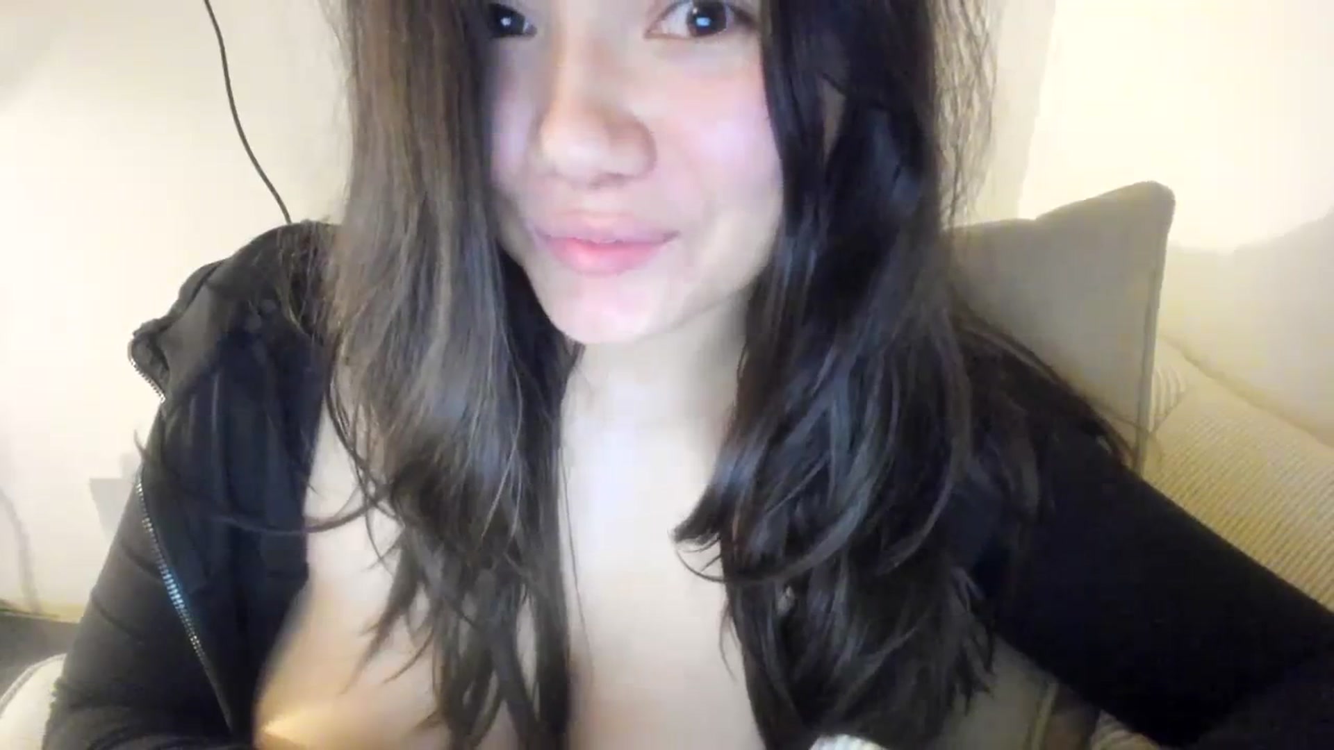 Gallery image thumbnail from asiadolll's myfreecams stream on, 09/26/2023, 11:37 image 8 of 20