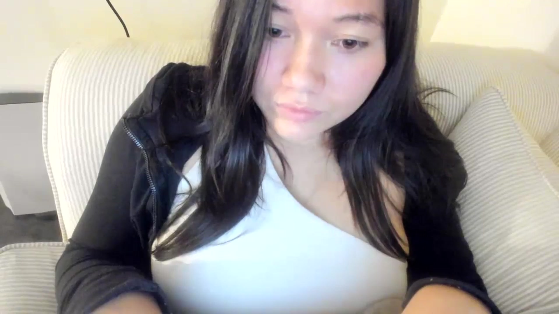 Gallery image thumbnail from asiadolll's myfreecams stream on, 09/29/2023, 11:29 image 11 of 20
