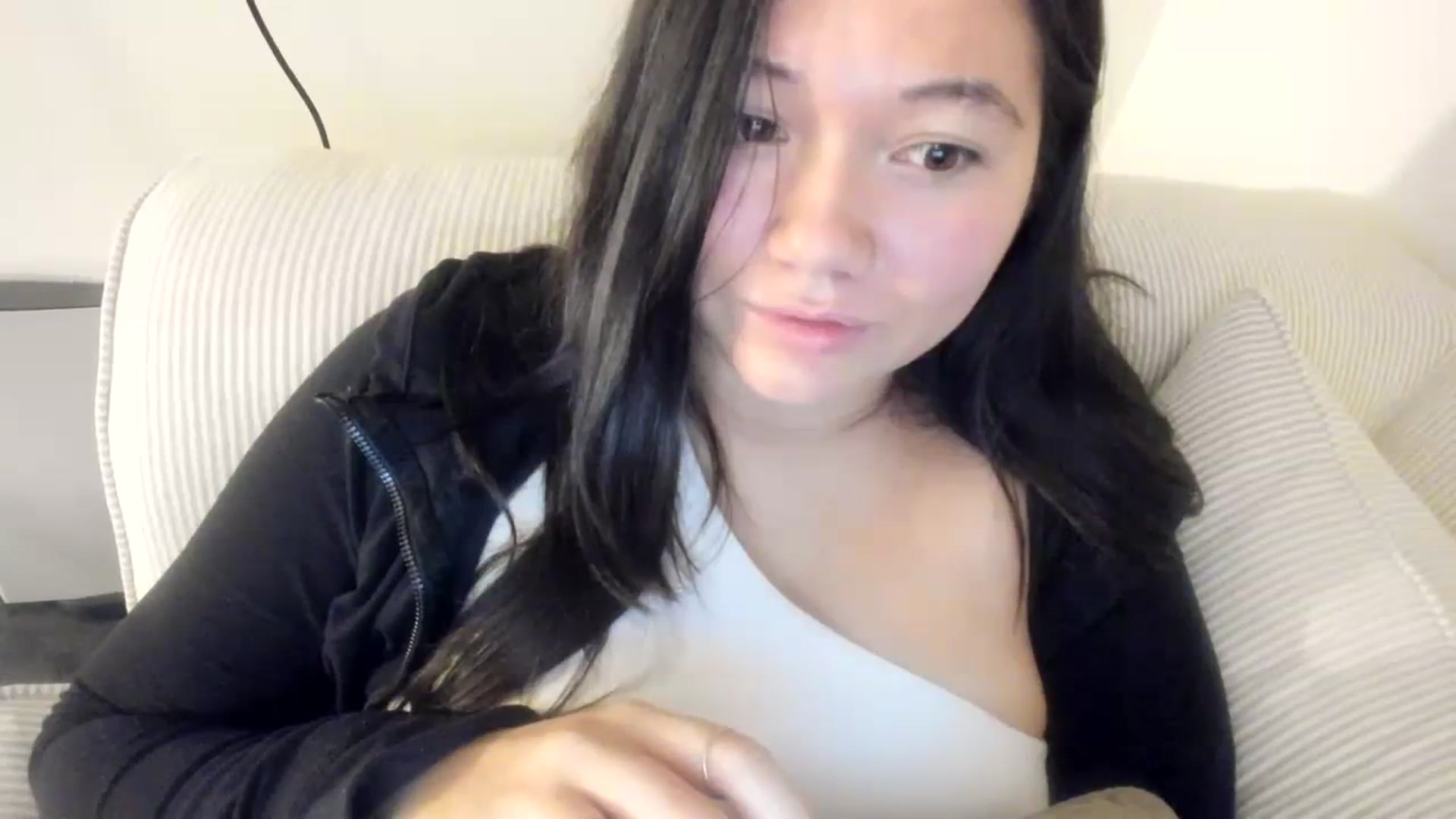 Gallery image thumbnail from asiadolll's myfreecams stream on, 09/29/2023, 11:29 image 10 of 20