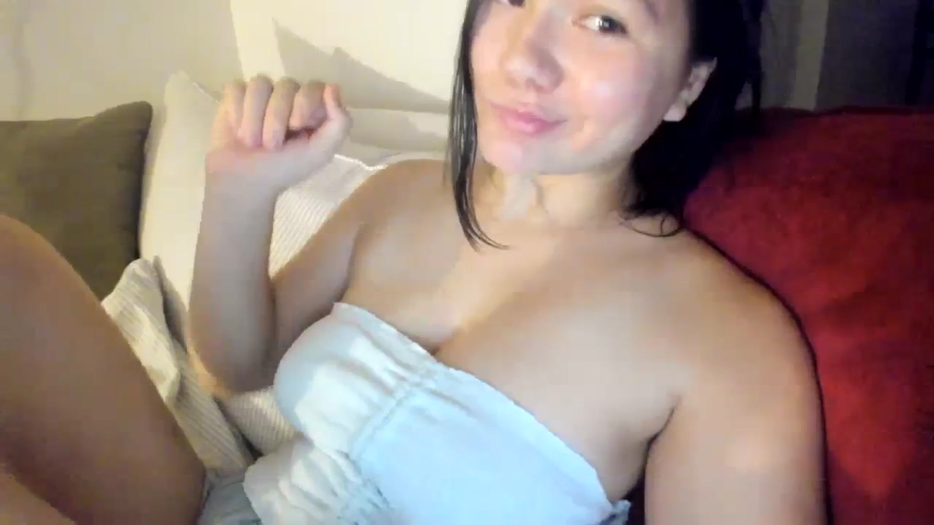 Gallery image thumbnail from asiadolll's myfreecams stream on, 10/13/2023, 08:49 image 13 of 20