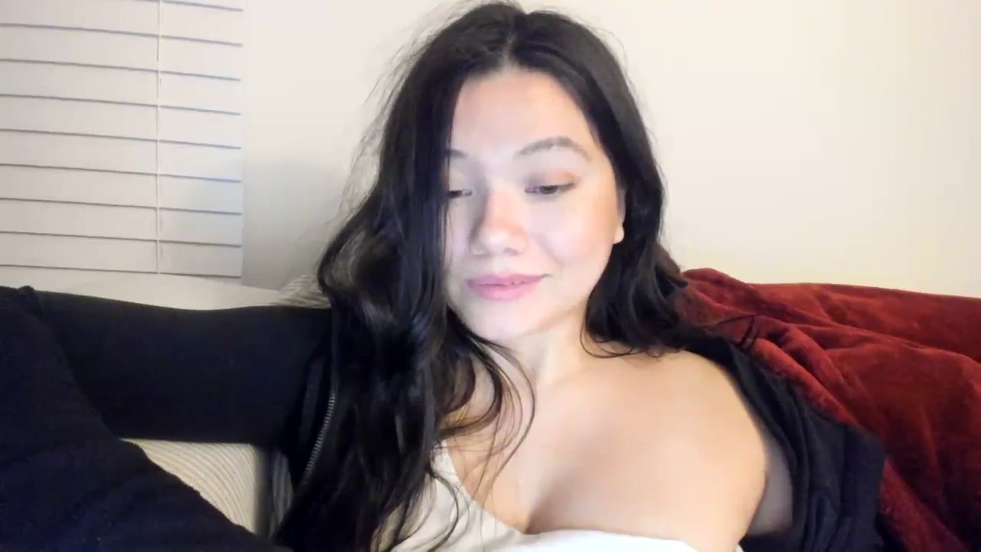 Gallery image thumbnail from asiadolll's myfreecams stream on, 10/22/2023, 10:07 image 20 of 20