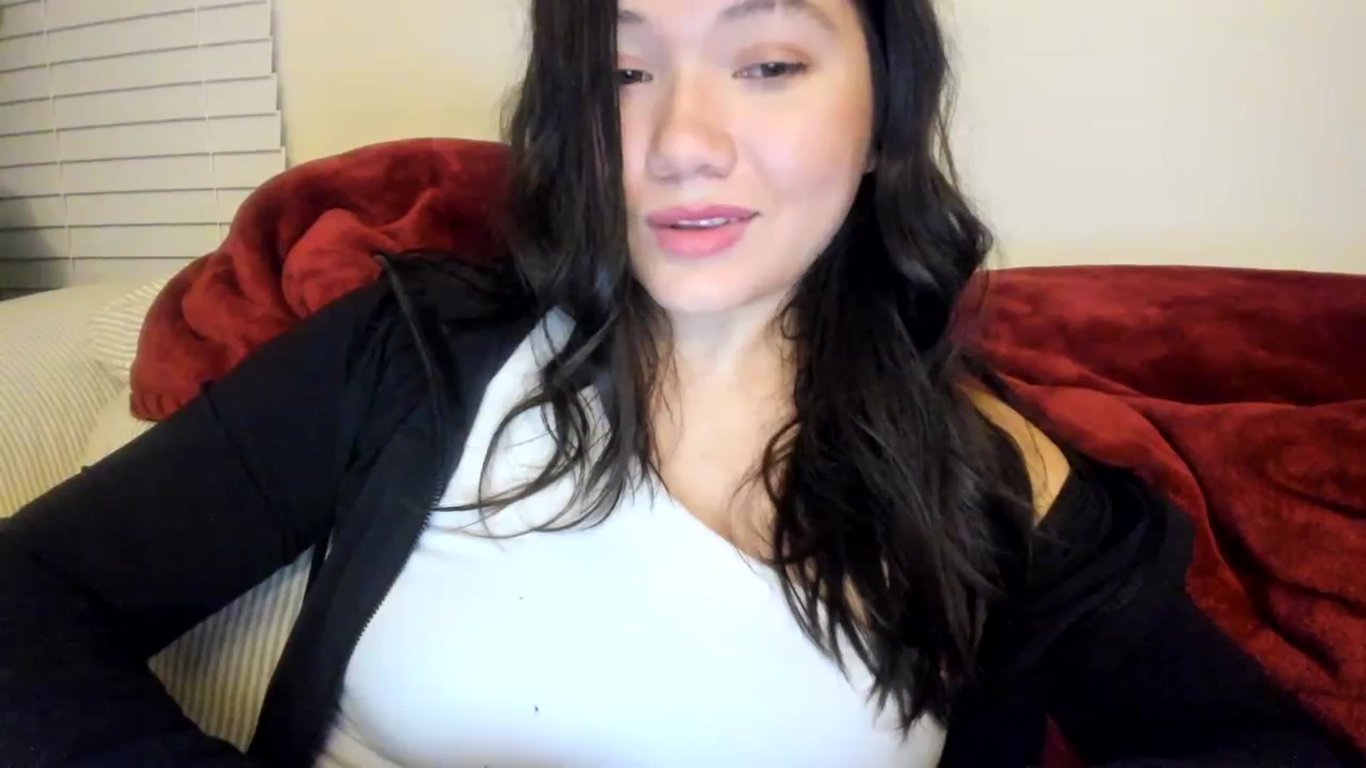Gallery image thumbnail from asiadolll's myfreecams stream on, 10/22/2023, 10:07 image 4 of 20