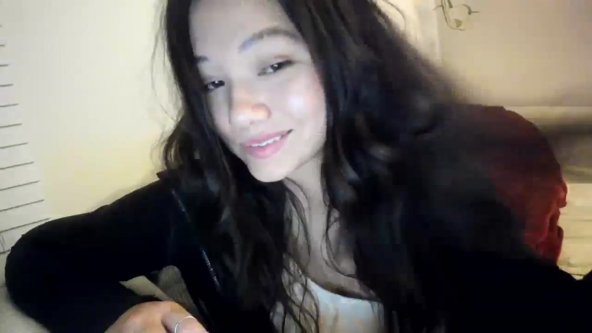 Gallery image thumbnail from asiadolll's myfreecams stream on, 10/22/2023, 10:07 image 17 of 20