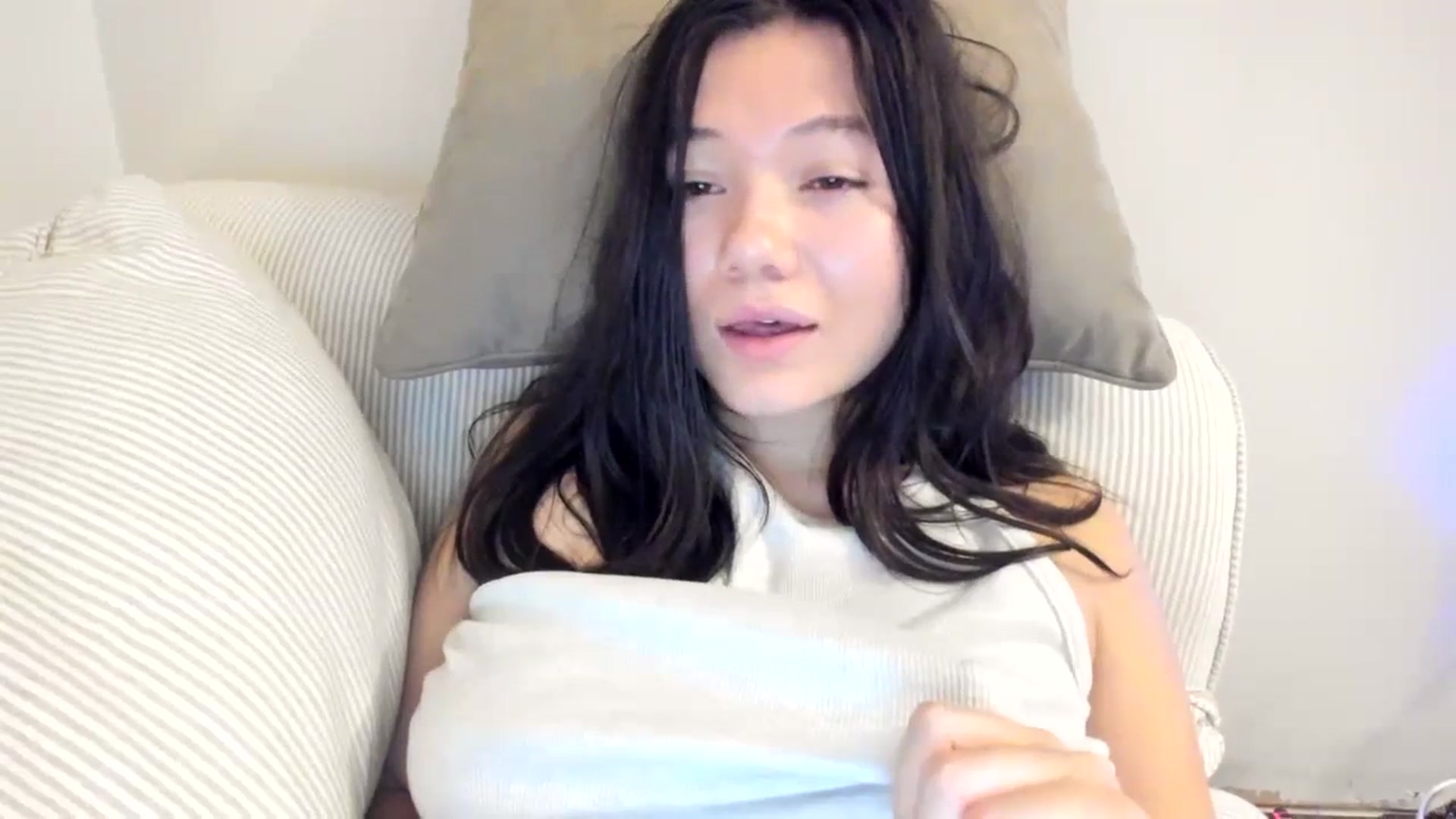 Gallery image thumbnail from asiadolll's myfreecams stream on, 10/23/2023, 11:02 image 9 of 20