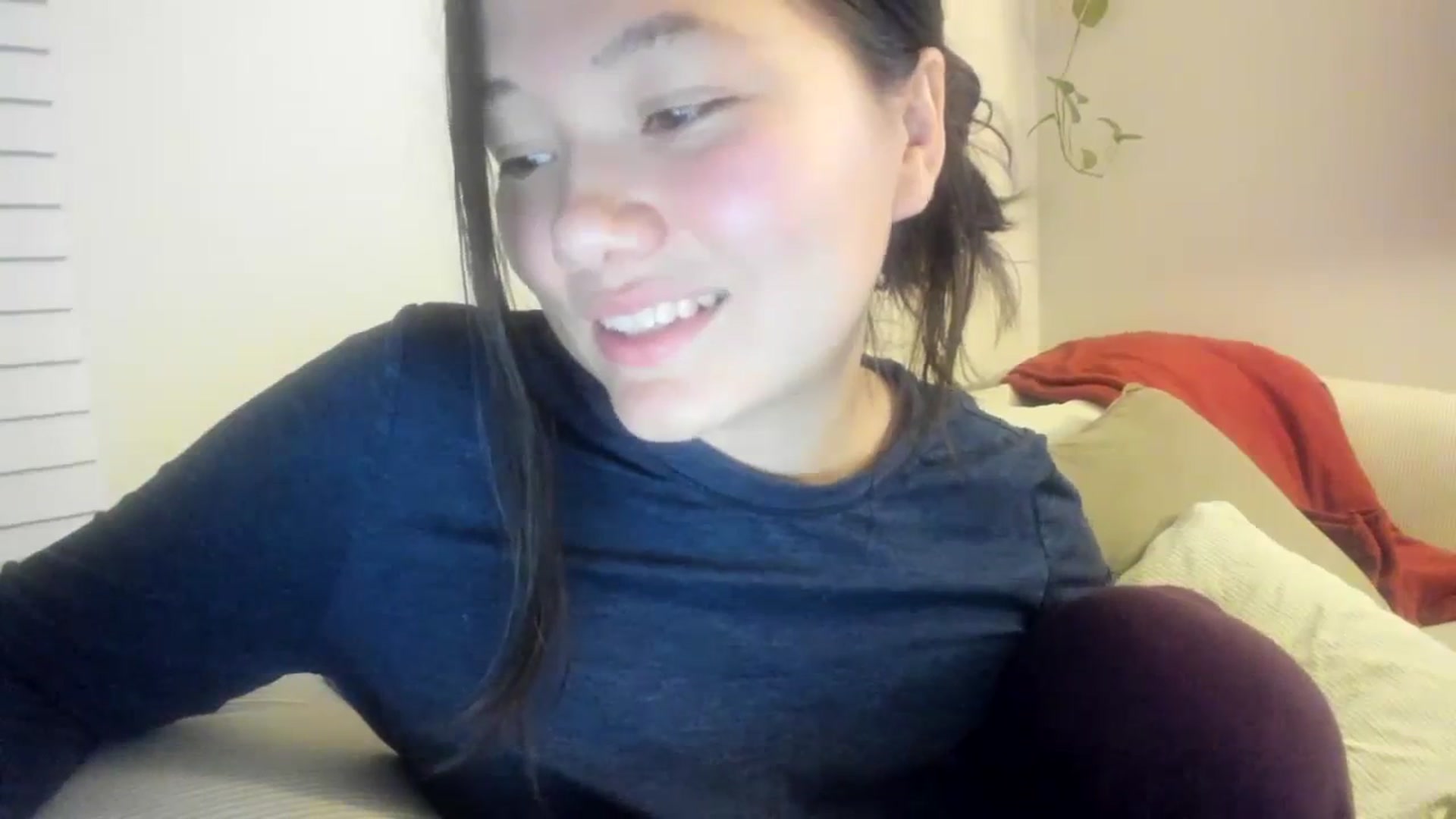 Gallery image thumbnail from asiadolll's myfreecams stream on, 10/25/2023, 08:00 image 9 of 20