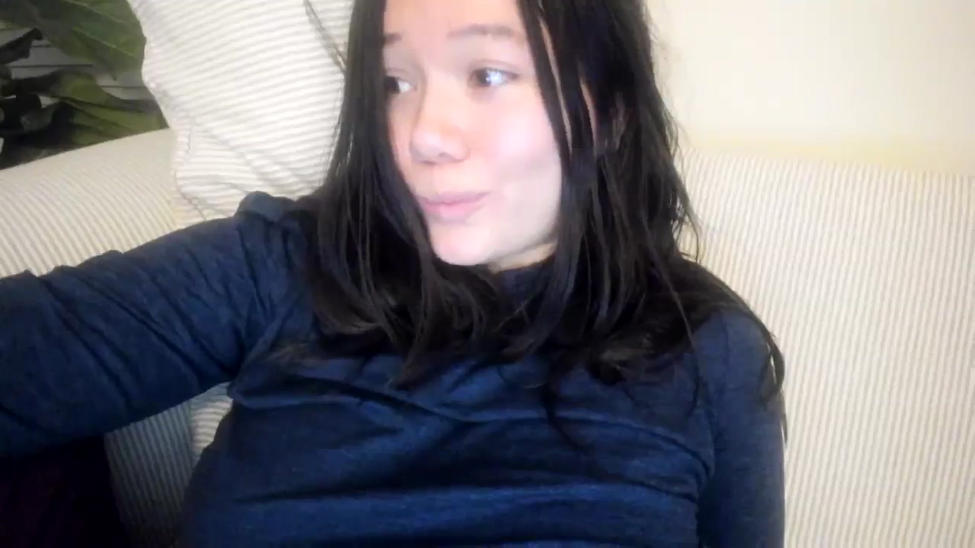 Gallery image thumbnail from asiadolll's myfreecams stream on, 10/25/2023, 11:01 image 12 of 20