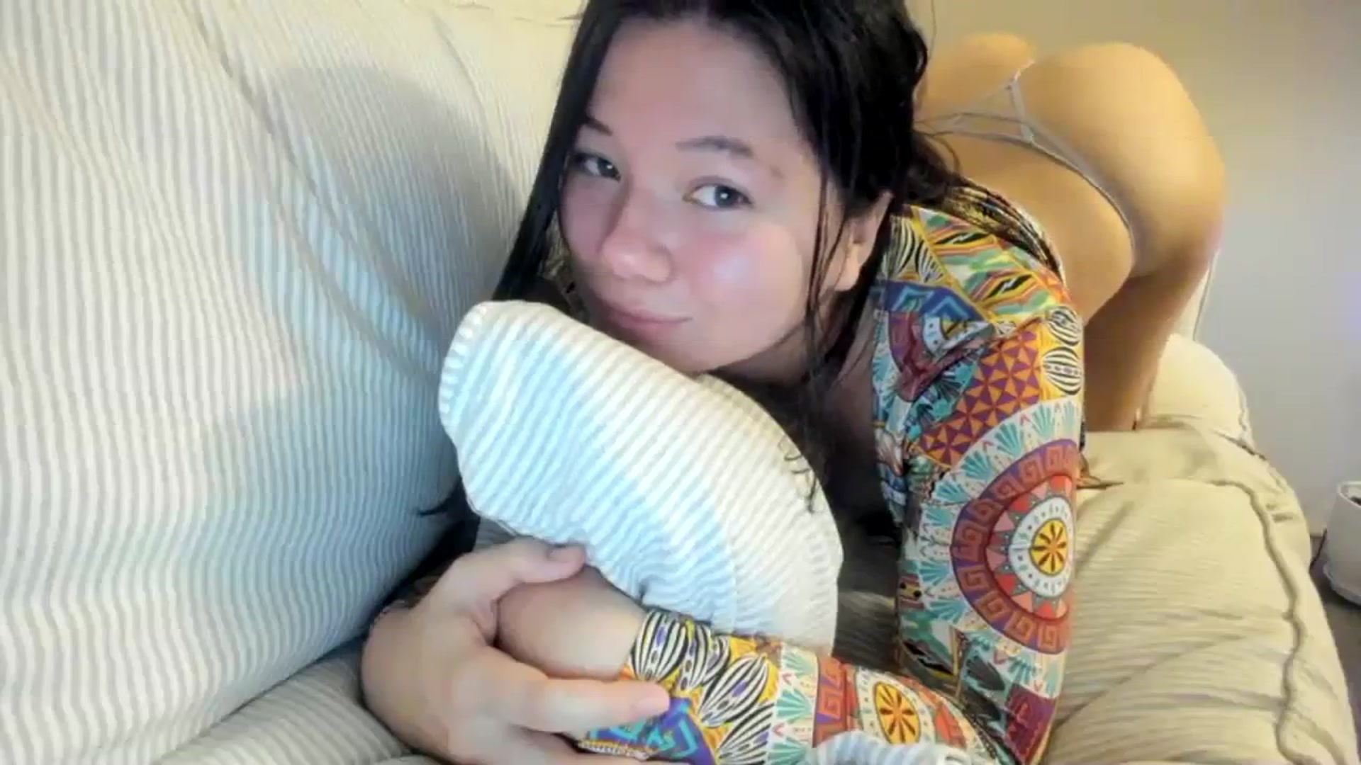 Gallery image thumbnail from asiadolll's myfreecams stream on, 10/26/2023, 07:57 image 13 of 20