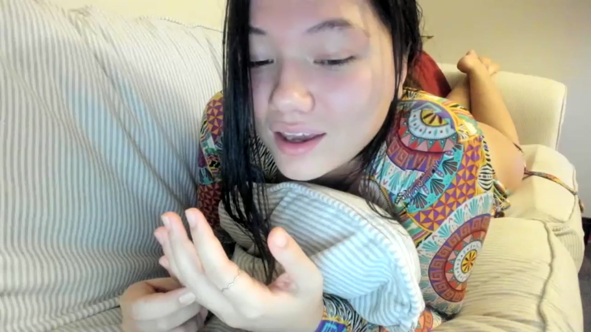 Gallery image thumbnail from asiadolll's myfreecams stream on, 10/26/2023, 07:57 image 1 of 20