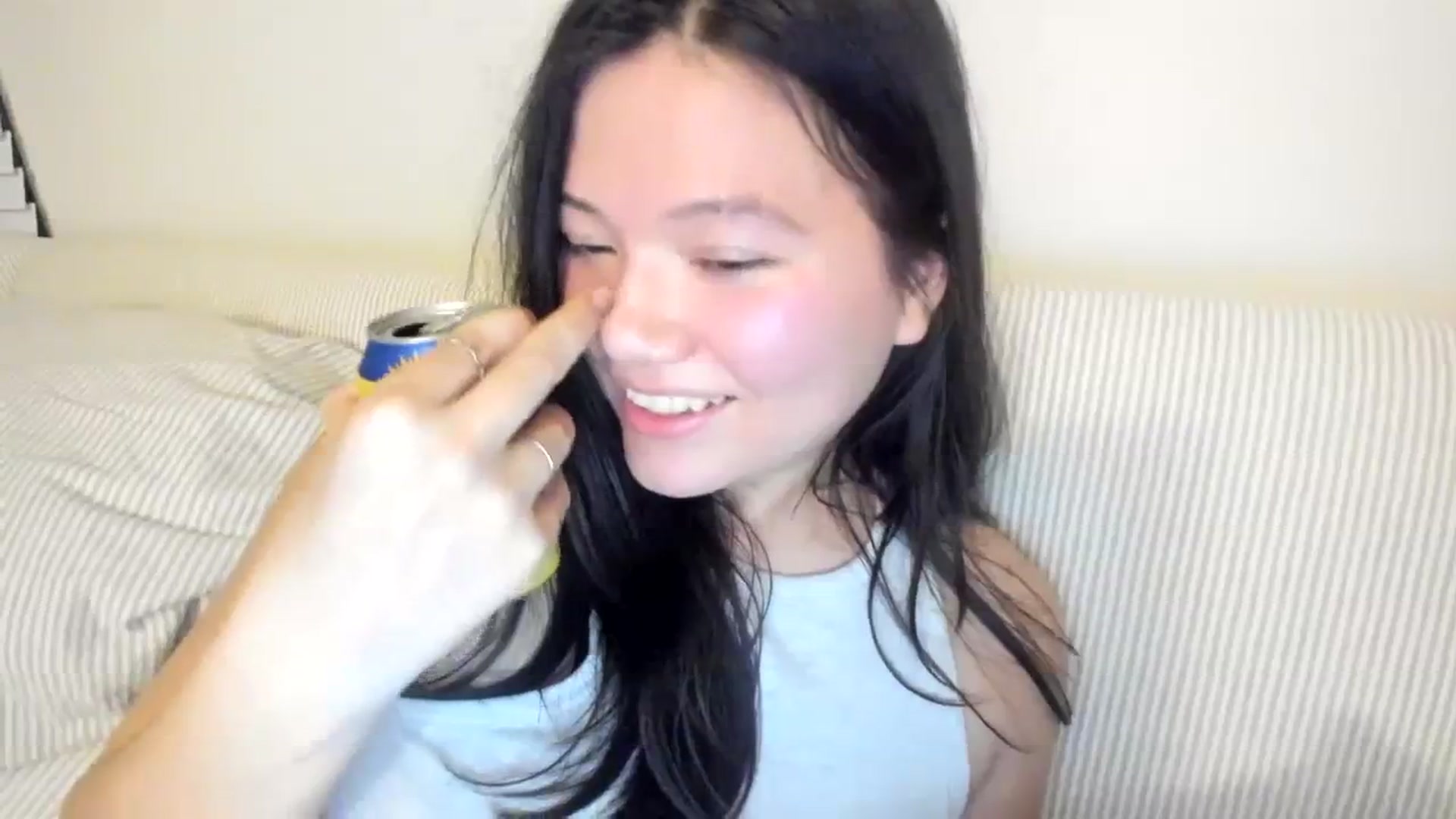 Gallery image thumbnail from asiadolll's myfreecams stream on, 10/28/2023, 08:42 image 9 of 20