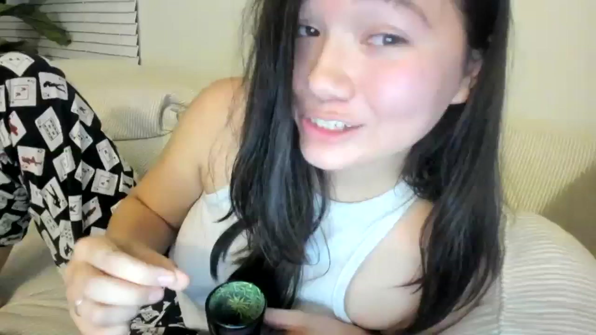Gallery image thumbnail from asiadolll's myfreecams stream on, 10/28/2023, 08:42 image 4 of 20
