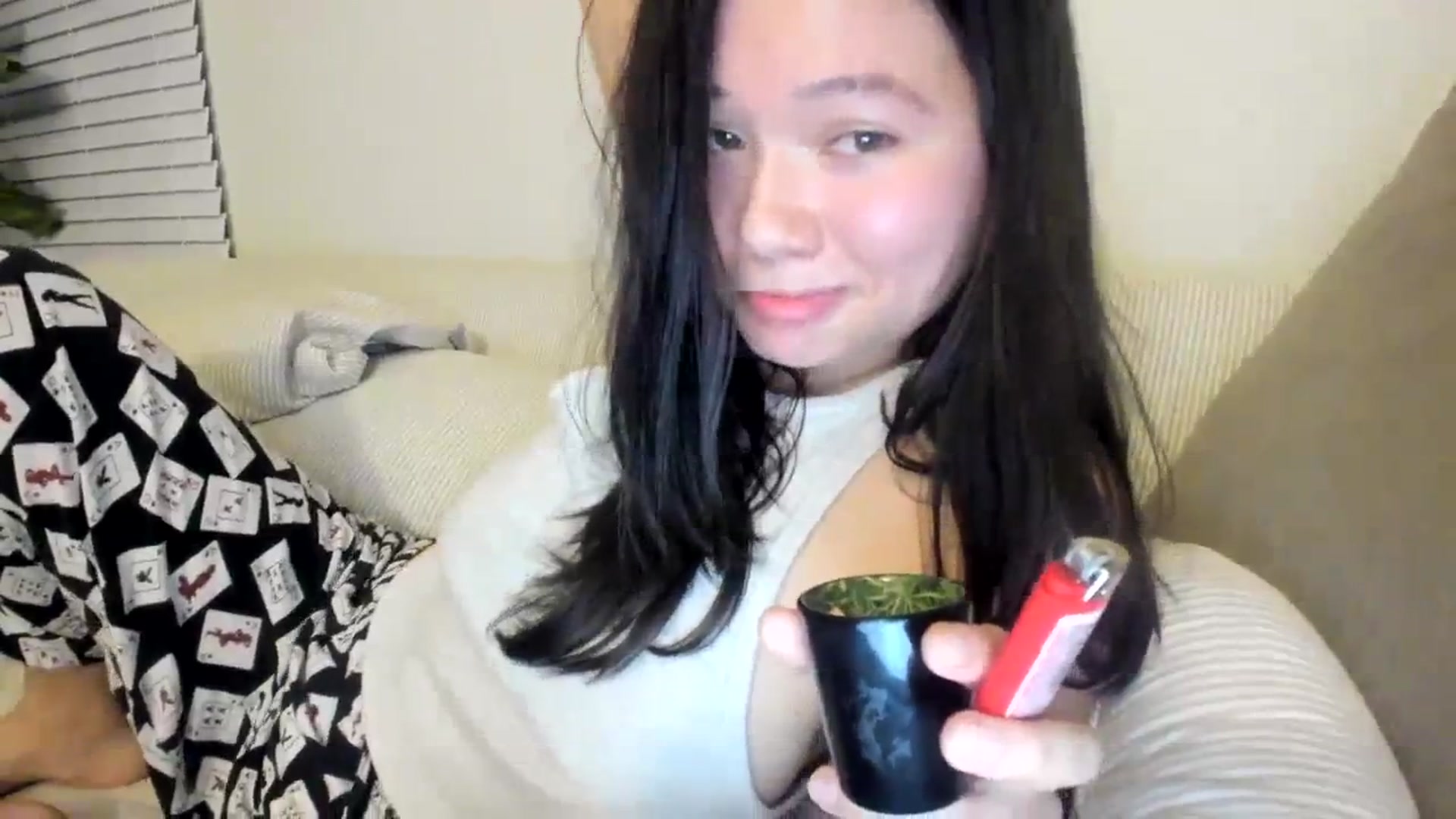Gallery image thumbnail from asiadolll's myfreecams stream on, 10/28/2023, 08:42 image 6 of 20