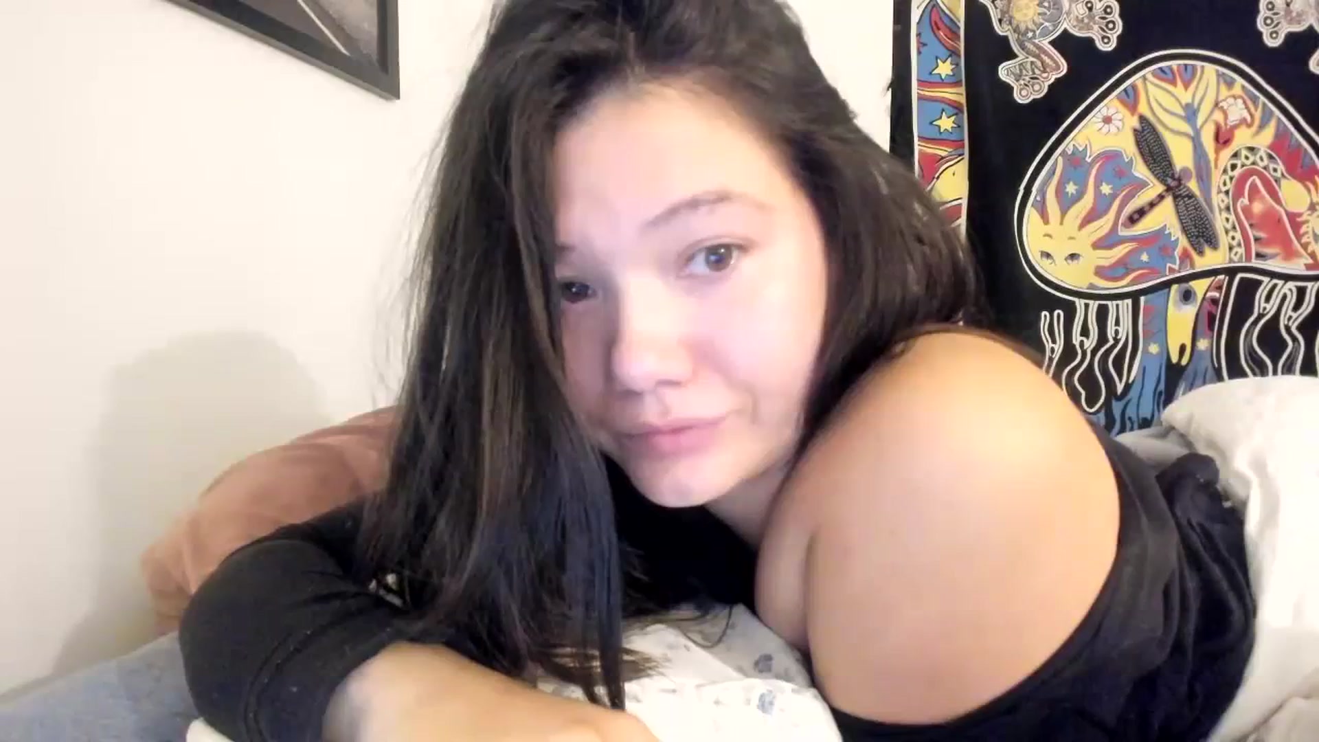 Gallery image thumbnail from asiadolll's myfreecams stream on, 10/30/2023, 10:04 image 1 of 20