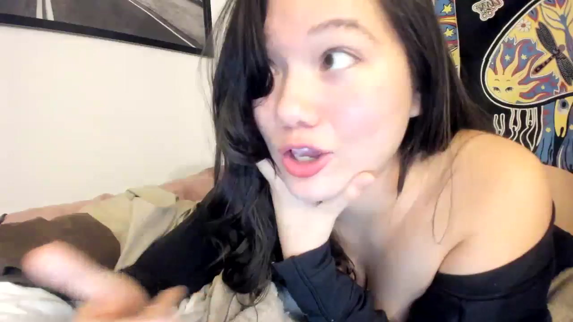 Gallery image thumbnail from asiadolll's myfreecams stream on, 10/31/2023, 10:50 image 13 of 20