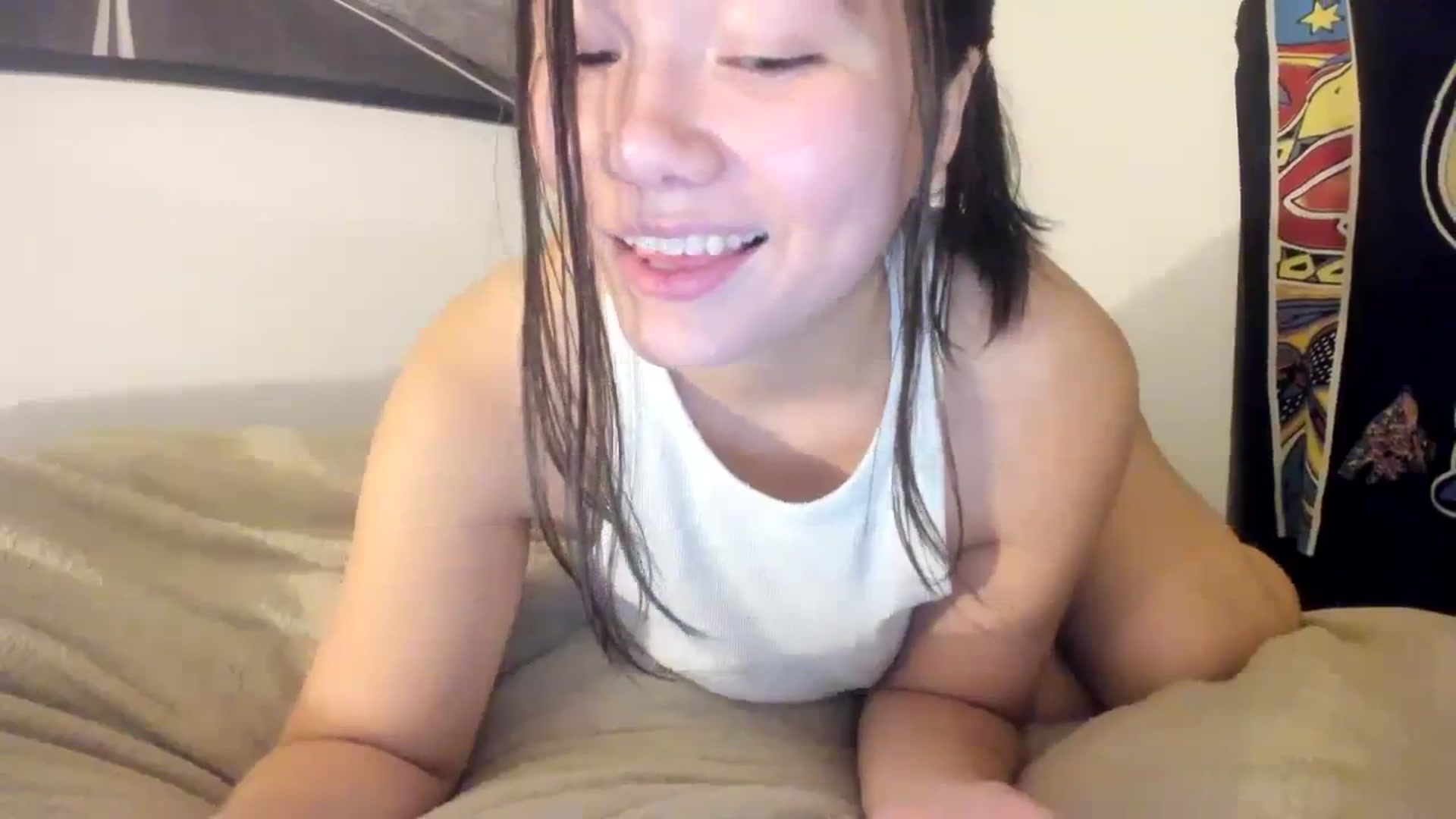 Gallery image thumbnail from asiadolll's myfreecams stream on, 11/02/2023, 09:43 image 9 of 20