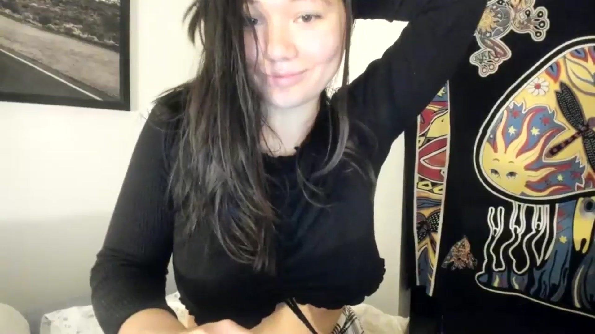 Gallery image thumbnail from asiadolll's myfreecams stream on, 11/03/2023, 01:51 image 10 of 20