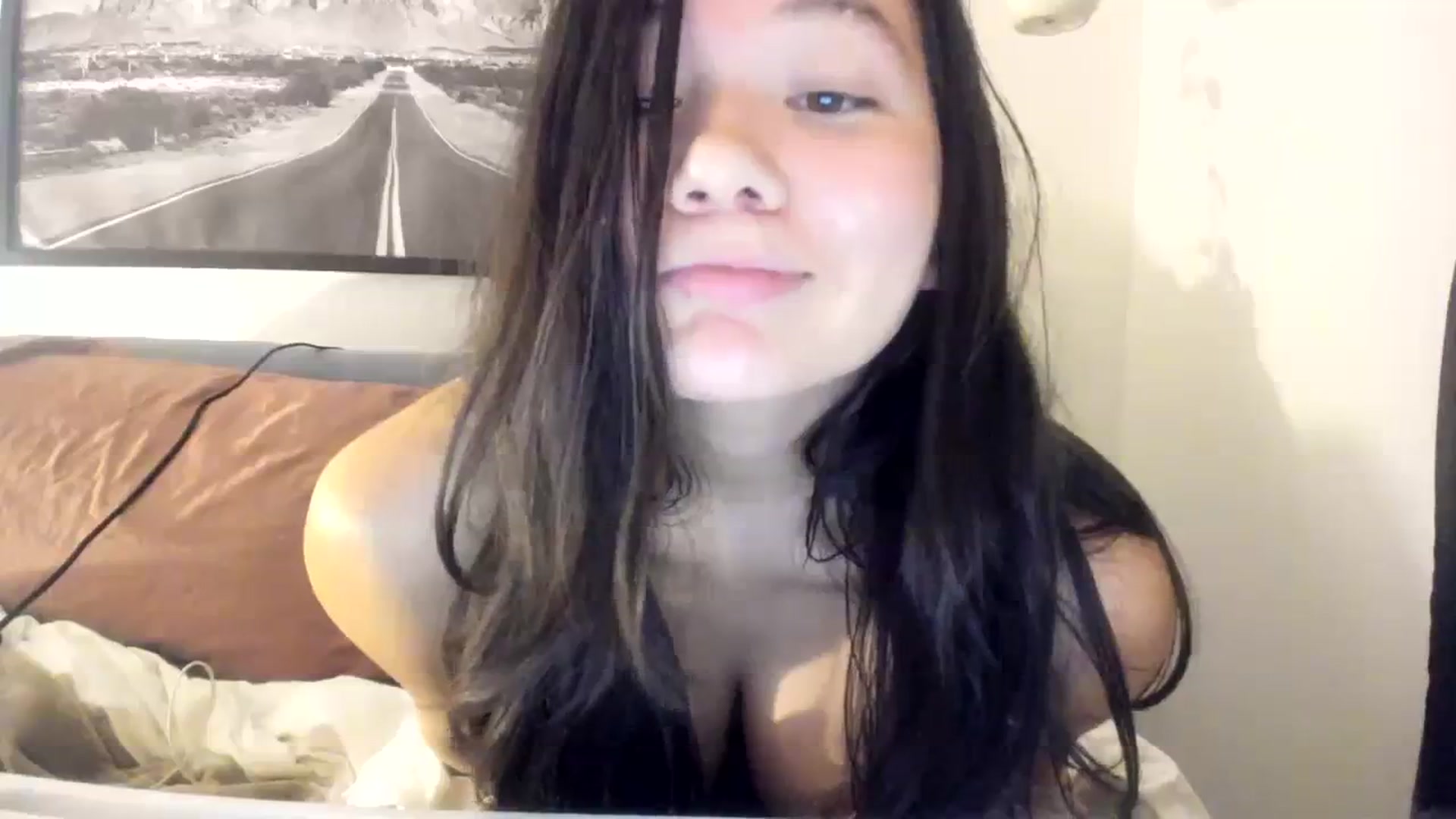 Gallery image thumbnail from asiadolll's myfreecams stream on, 11/06/2023, 02:30 image 14 of 20