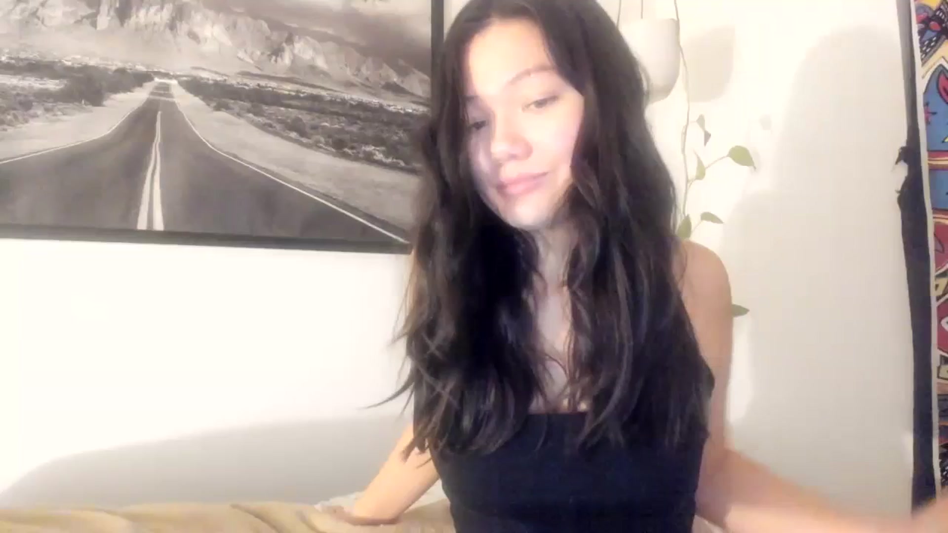 Gallery image thumbnail from asiadolll's myfreecams stream on, 11/09/2023, 08:26 image 1 of 20
