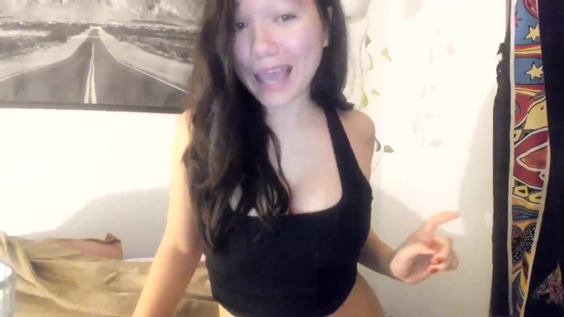 Gallery image thumbnail from asiadolll's myfreecams stream on, 11/09/2023, 11:09 image 9 of 20