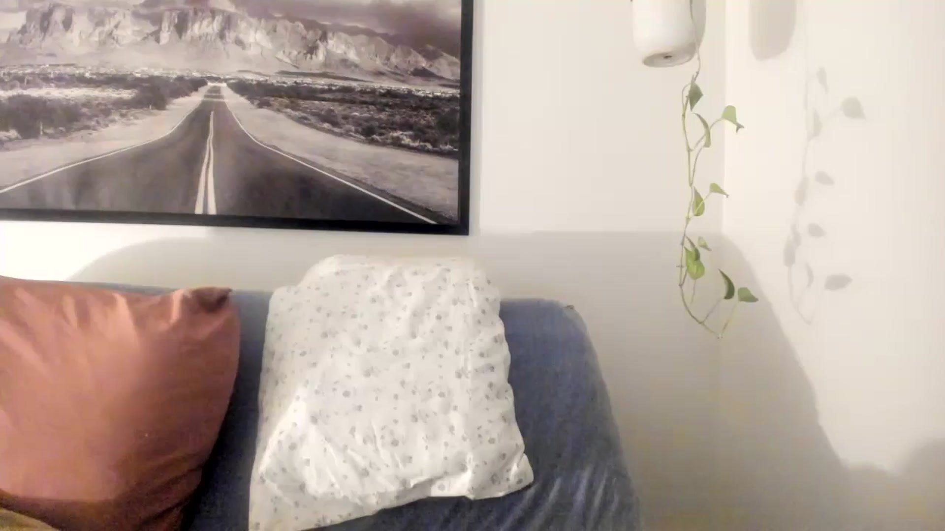 Gallery image thumbnail from asiadolll's myfreecams stream on, 11/10/2023, 01:55 image 1 of 20
