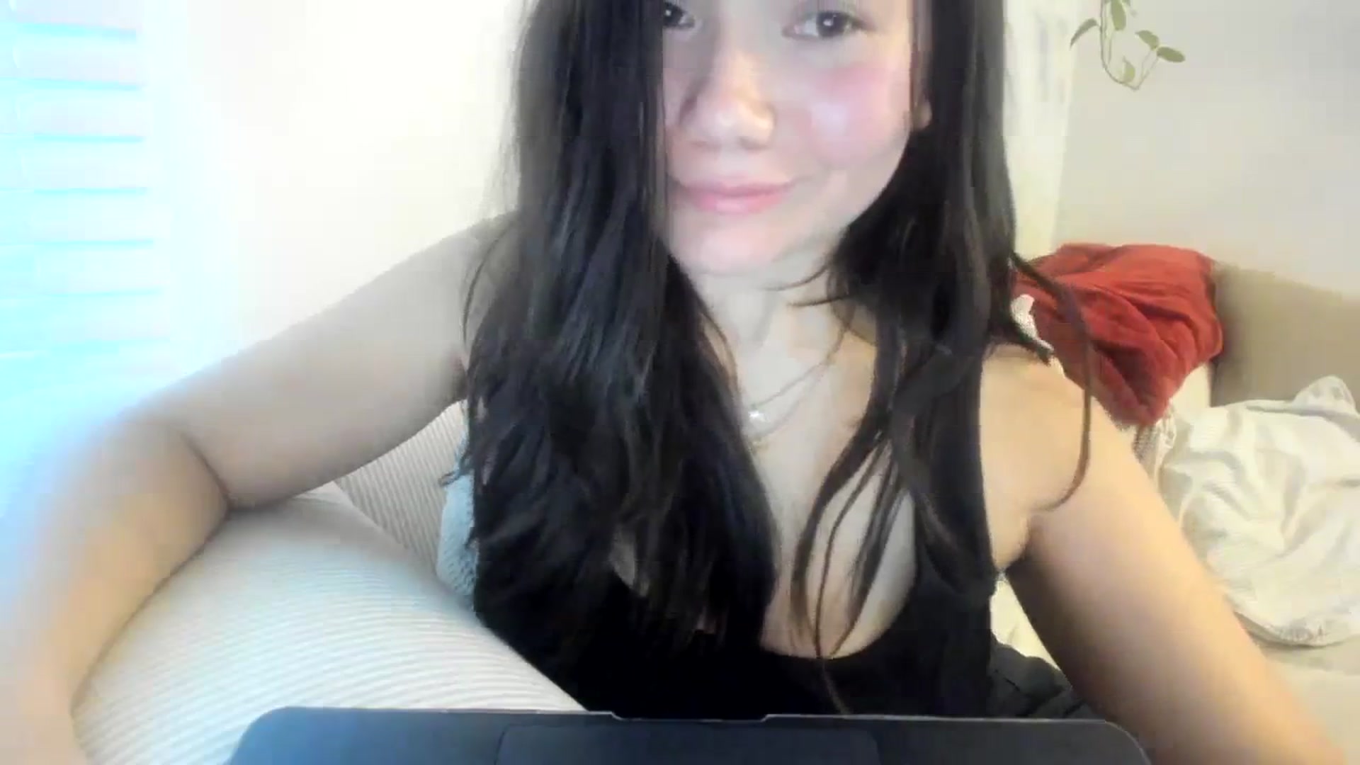 Gallery image thumbnail from asiadolll's myfreecams stream on, 11/11/2023, 14:04 image 10 of 20
