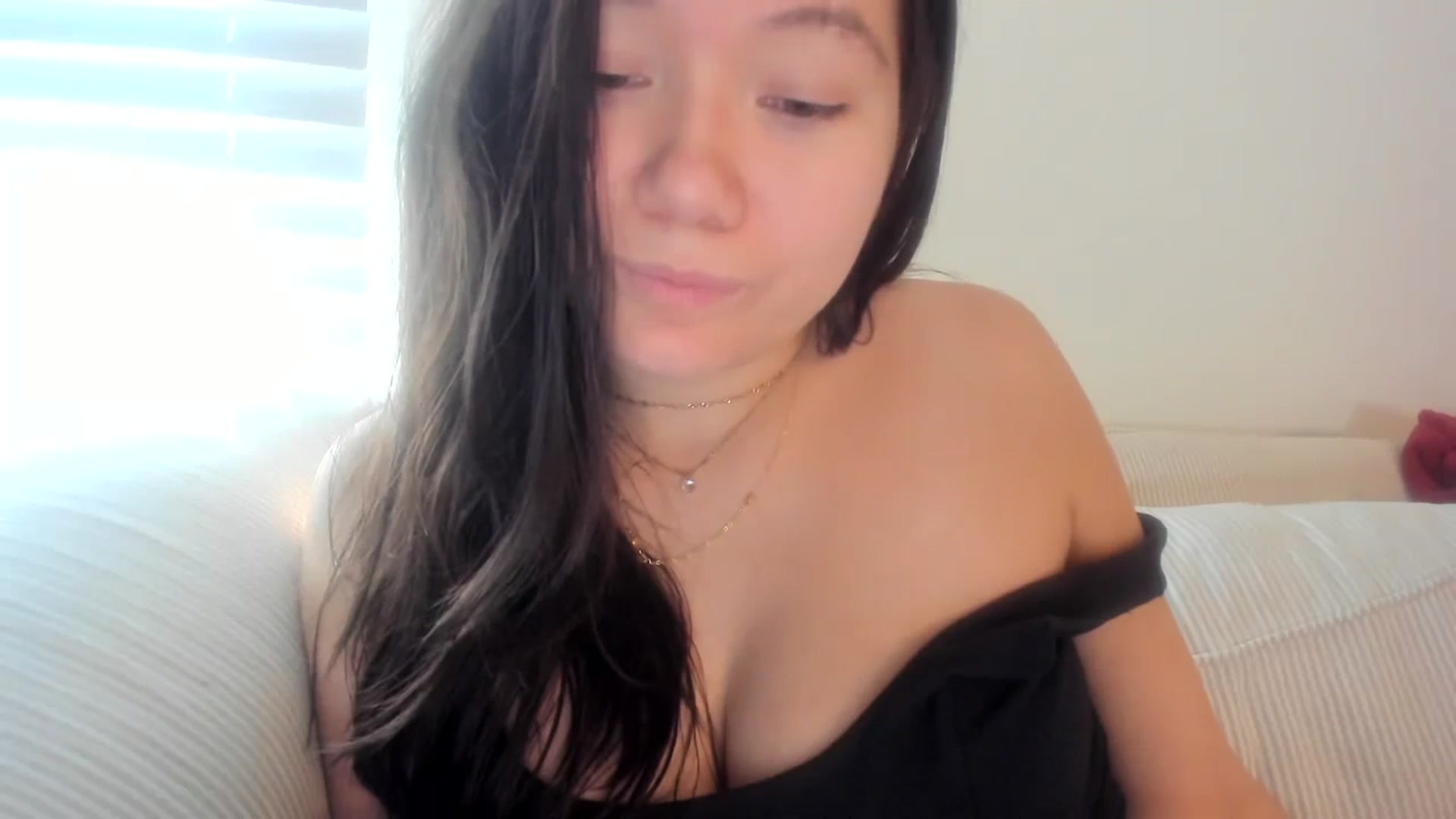 Gallery image thumbnail from asiadolll's myfreecams stream on, 11/11/2023, 15:05 image 17 of 20