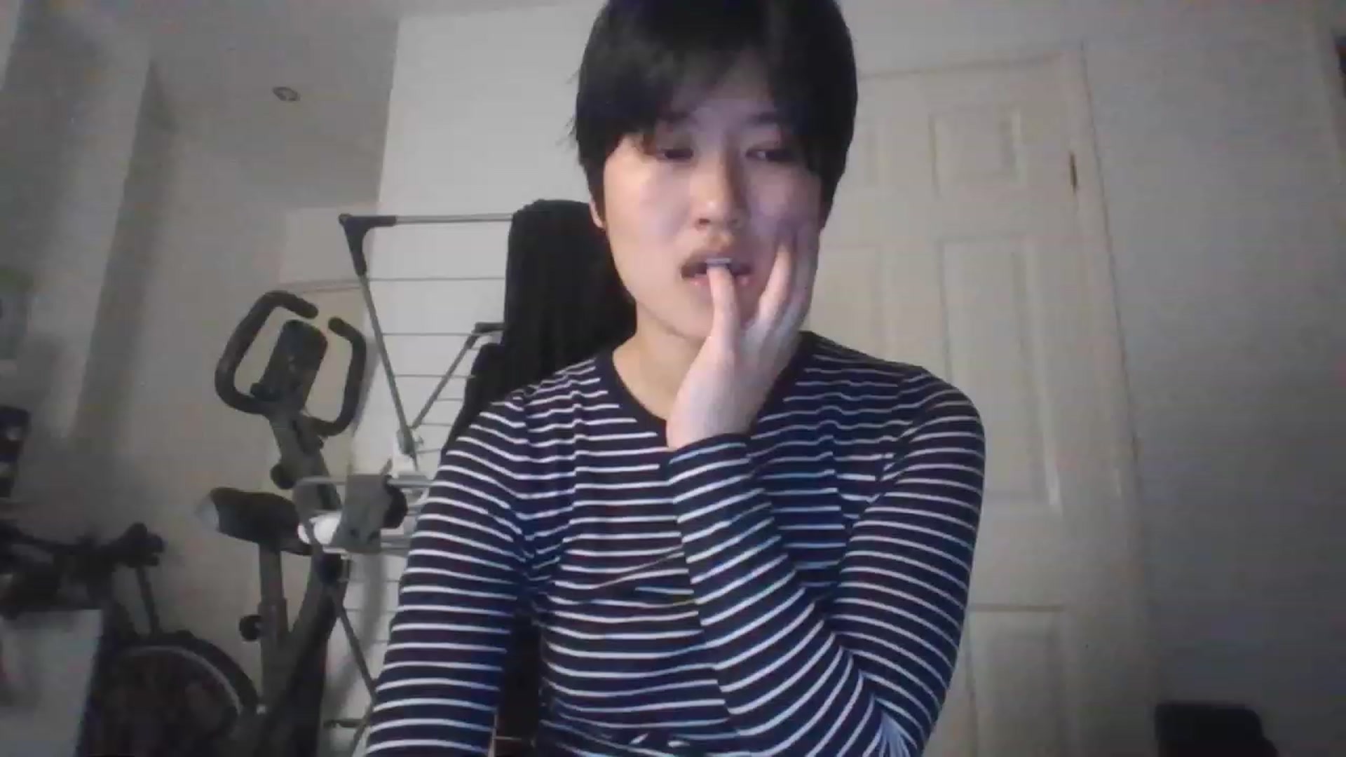 Gallery image thumbnail from asianfemale69's myfreecams stream on, 08/06/2023, 24:59 image 13 of 20