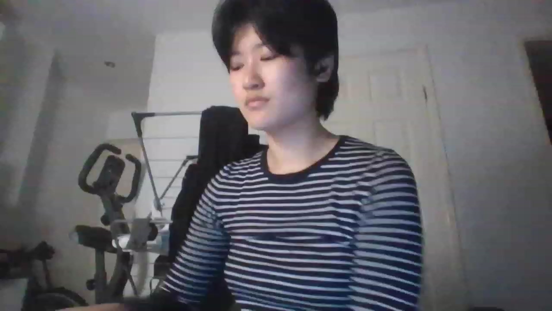 Gallery image thumbnail from asianfemale69's myfreecams stream on, 08/06/2023, 24:59 image 11 of 20