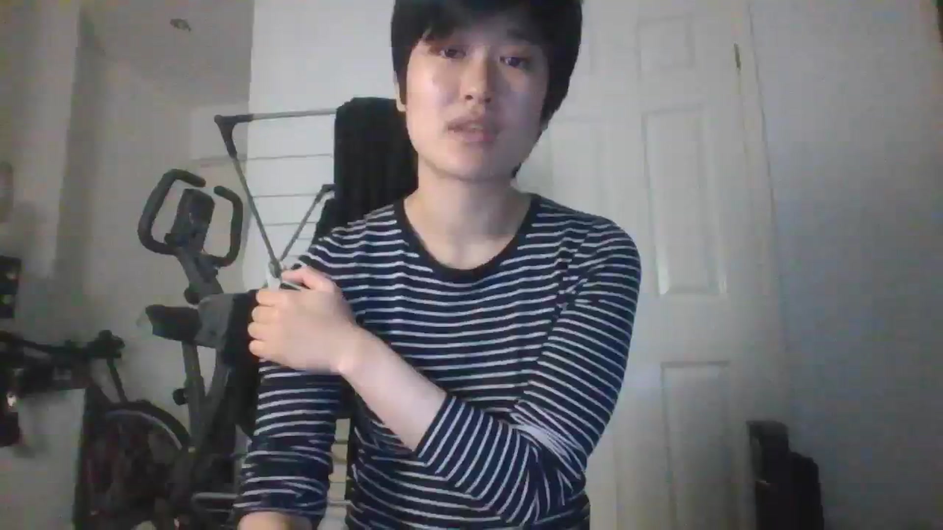 Gallery image thumbnail from asianfemale69's myfreecams stream on, 08/06/2023, 17:36 image 12 of 20
