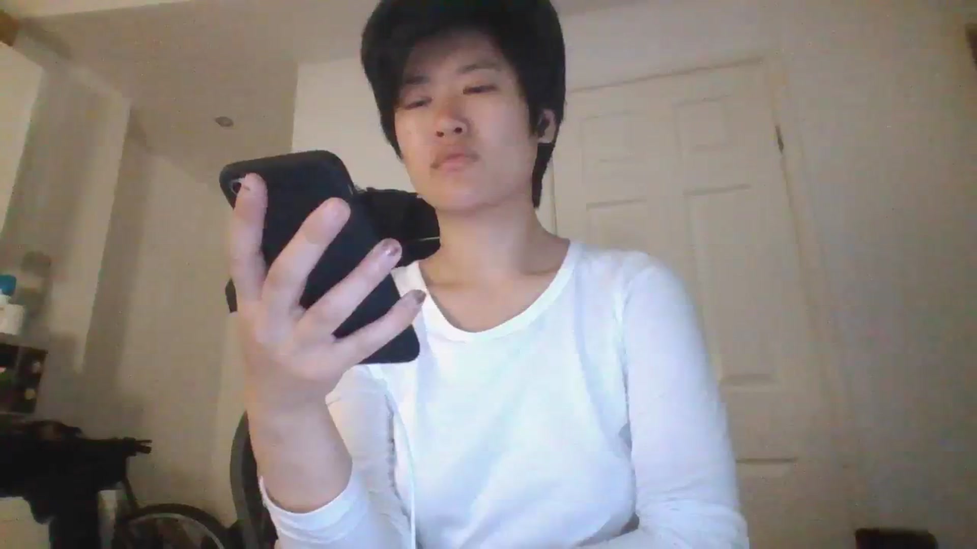 Gallery image thumbnail from asianfemale69's myfreecams stream on, 08/11/2023, 09:10 image 17 of 20