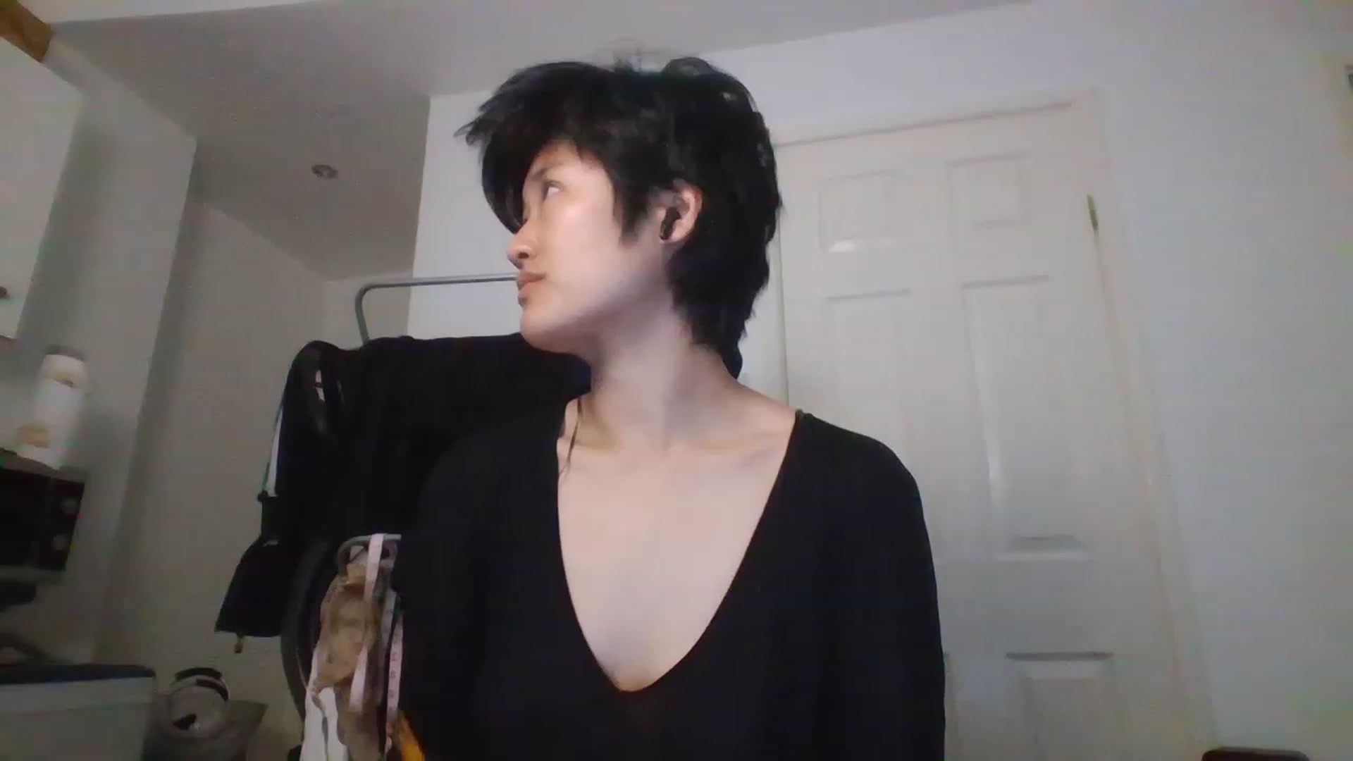 Gallery image thumbnail from asianfemale69's myfreecams stream on, 08/24/2023, 14:03 image 16 of 20