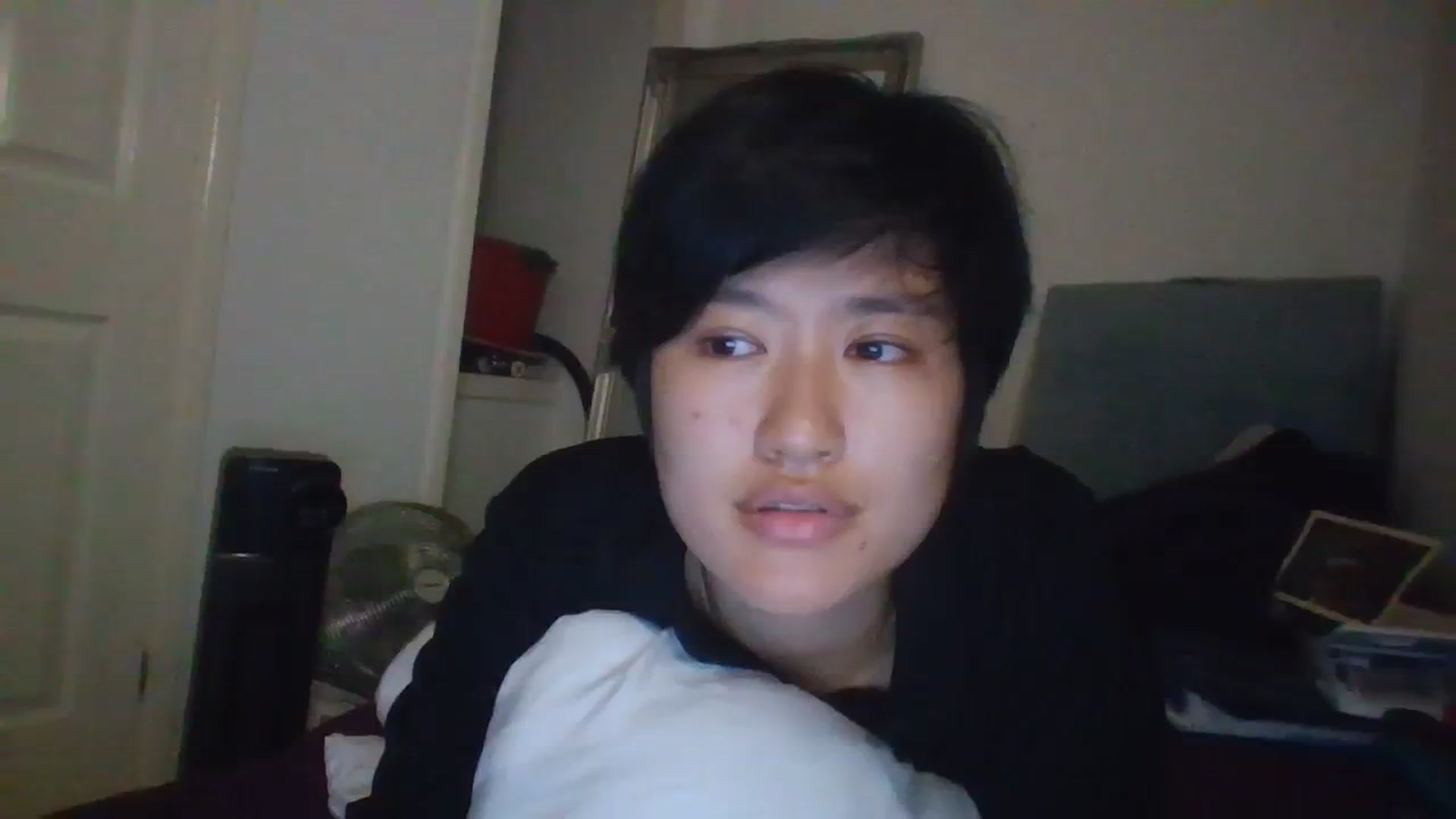 Gallery image thumbnail from asianfemale69's myfreecams stream on, 09/03/2023, 23:23 image 14 of 20