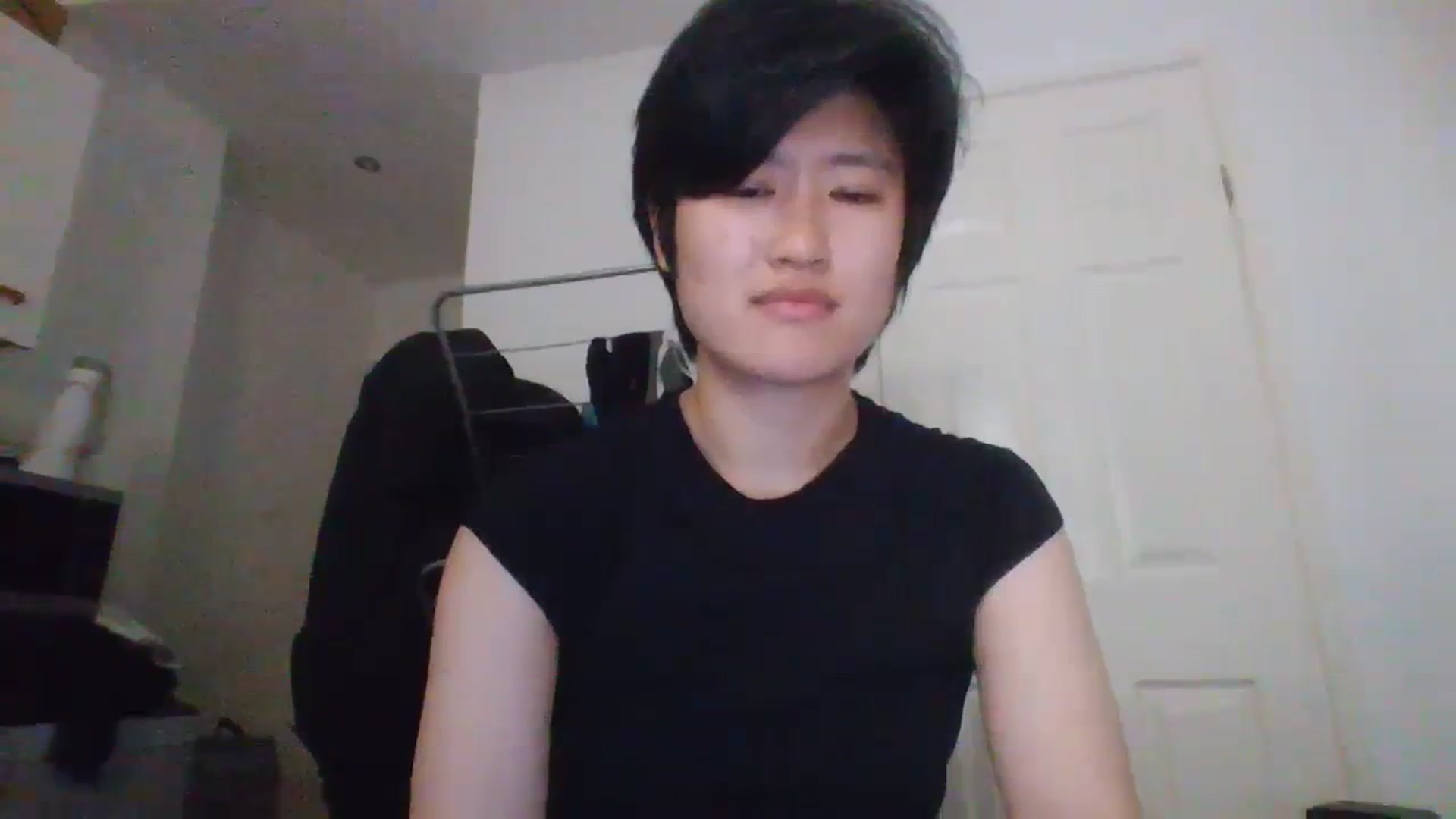 Gallery image thumbnail from asianfemale69's myfreecams stream on, 09/05/2023, 15:35 image 15 of 20