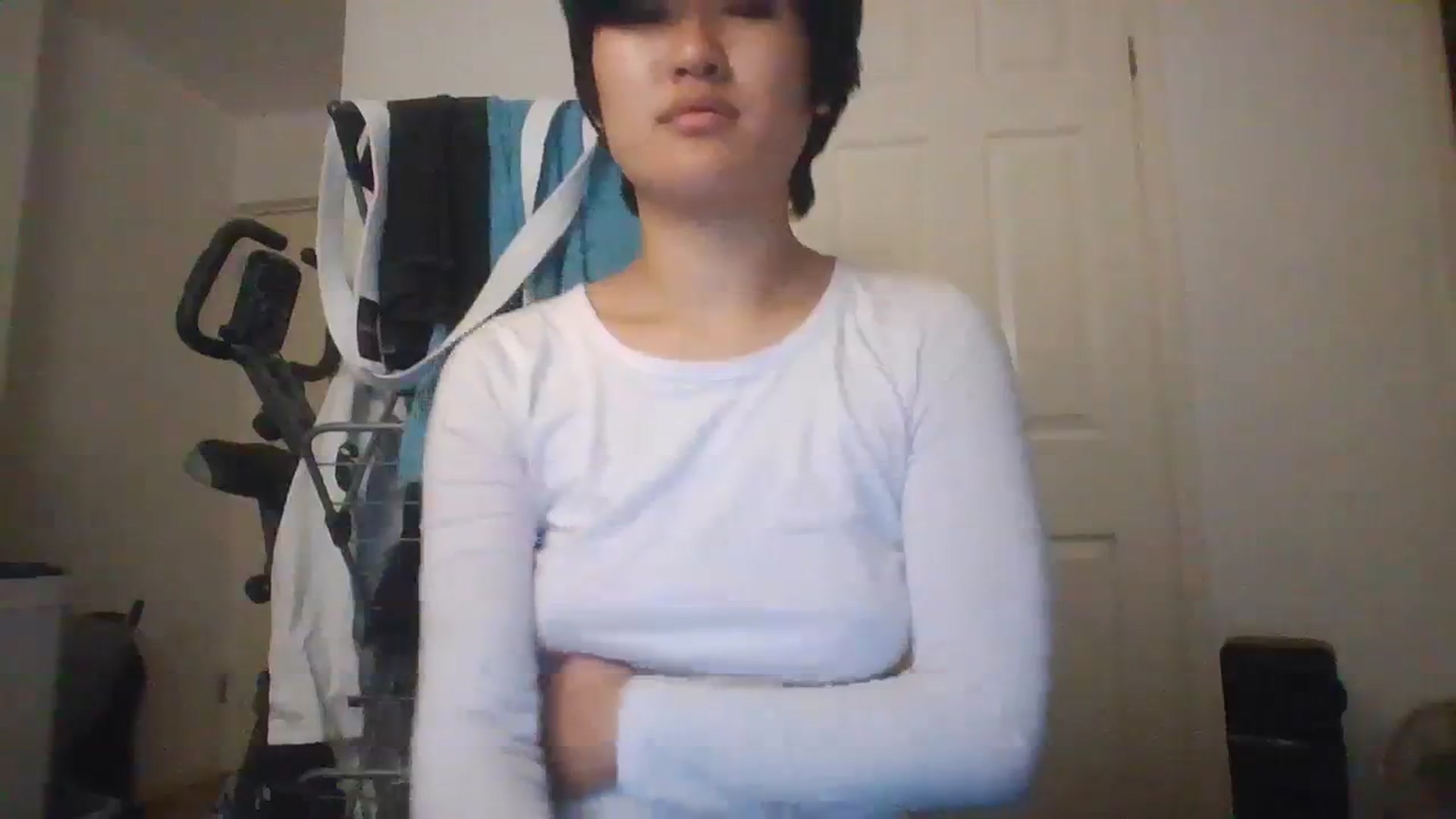 Gallery image thumbnail from asianfemale69's myfreecams stream on, 09/13/2023, 23:18 image 10 of 20