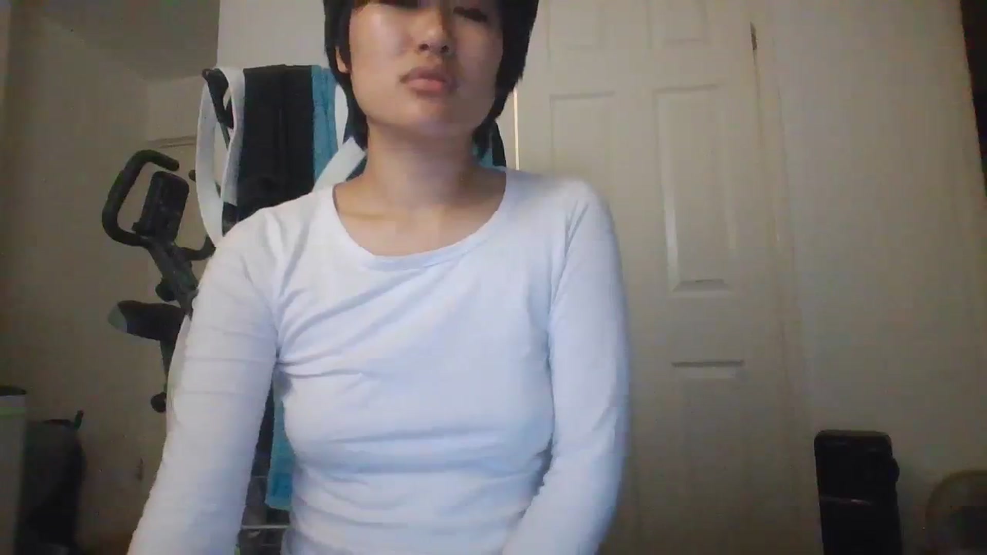 Gallery image thumbnail from asianfemale69's myfreecams stream on, 09/13/2023, 23:18 image 16 of 20