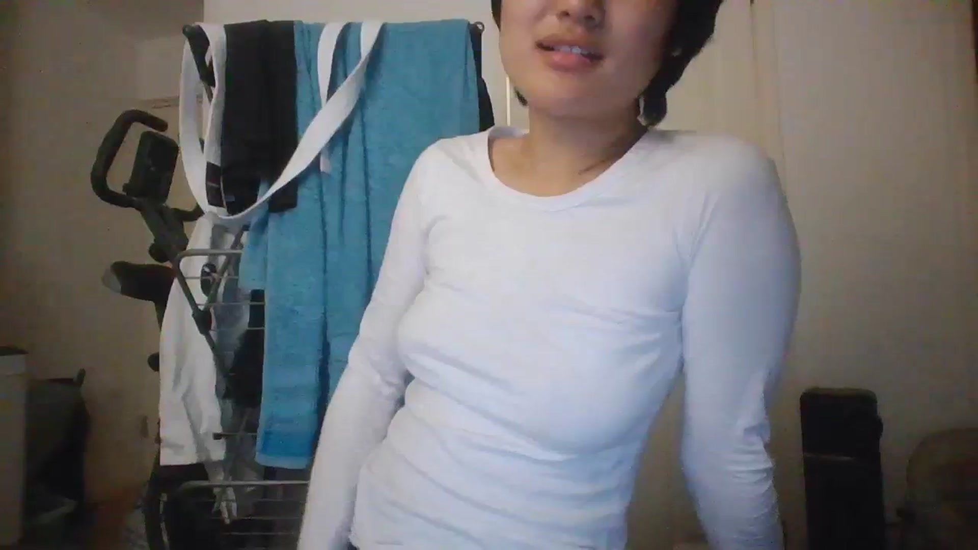 Gallery image thumbnail from asianfemale69's myfreecams stream on, 09/13/2023, 23:18 image 6 of 20