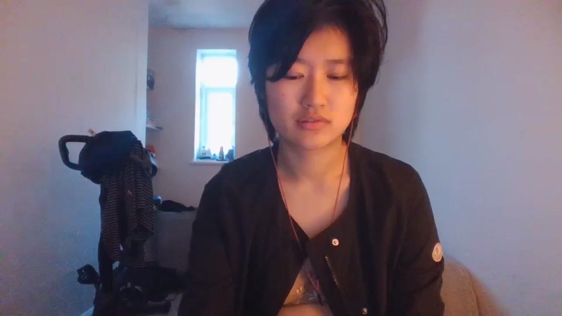 Gallery image thumbnail from asianfemale69's myfreecams stream on, 10/25/2023, 15:37 image 2 of 20